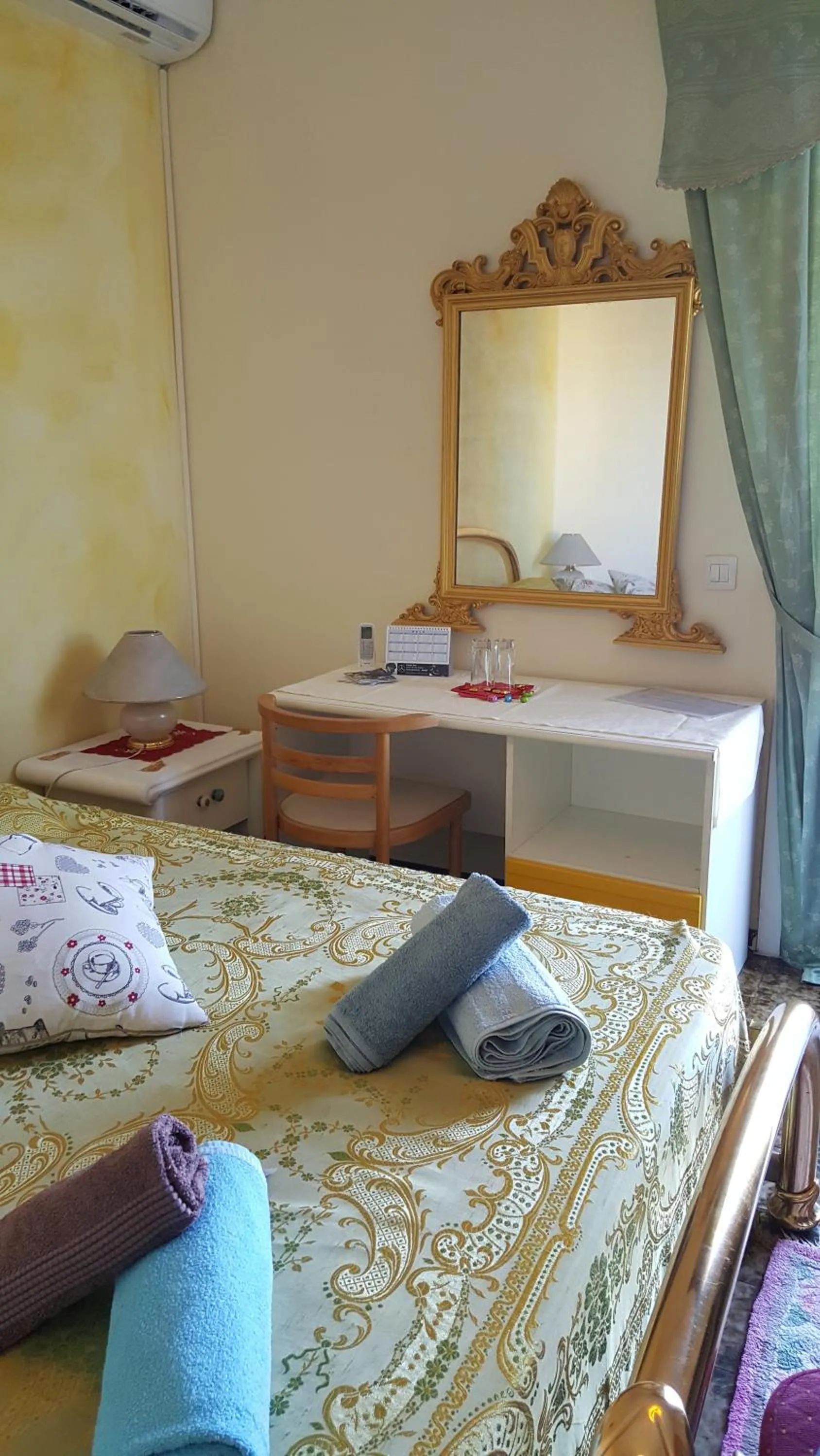 Bedroom, Bed in B&B United States of Europe