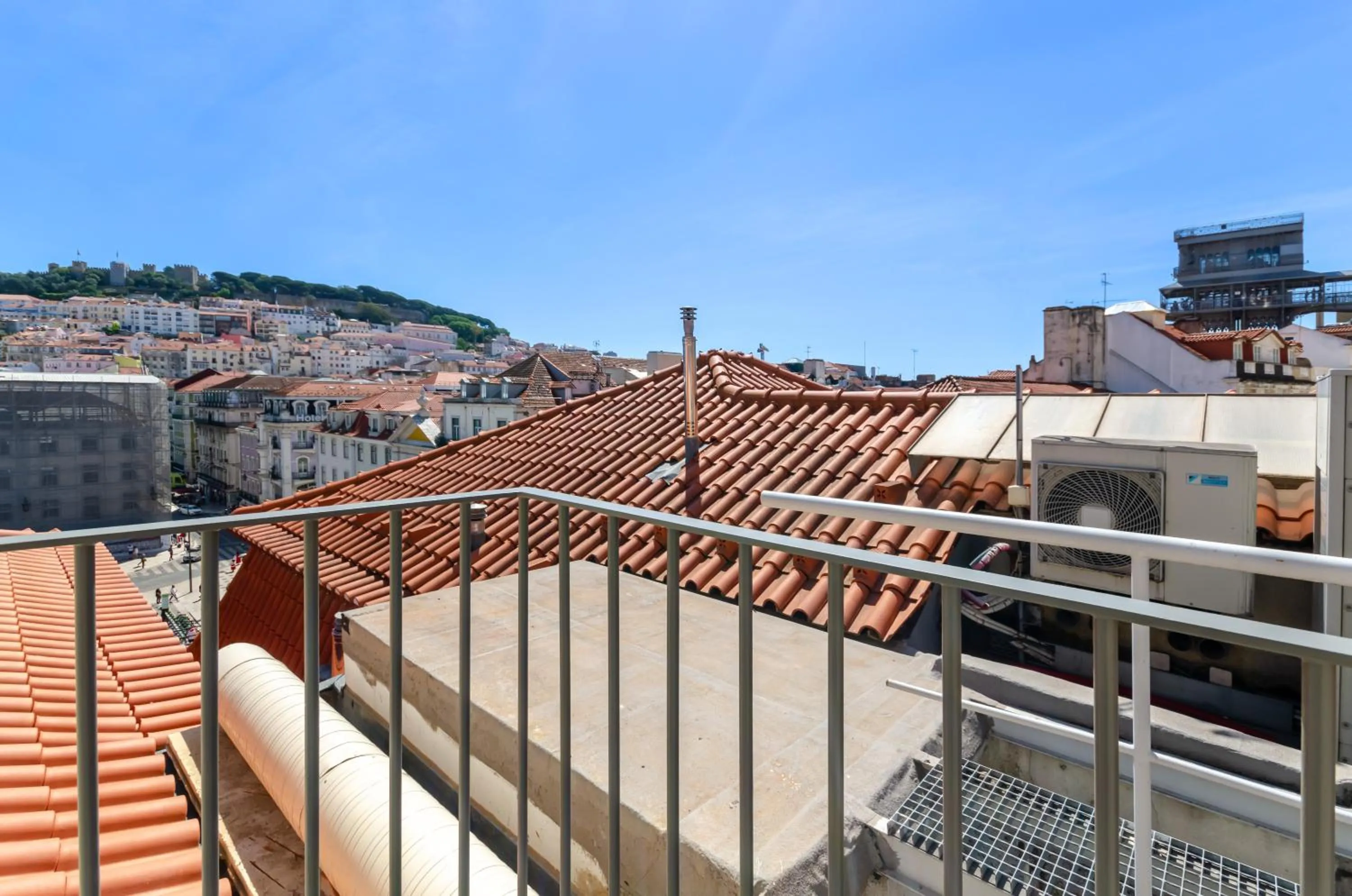 City view in Nicola Rossio Hotel