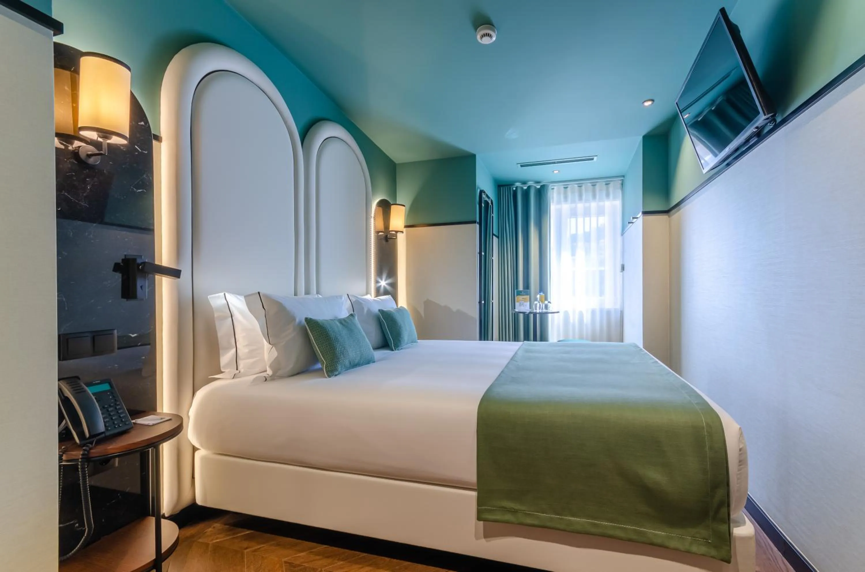 Bedroom, Bed in Nicola Rossio Hotel