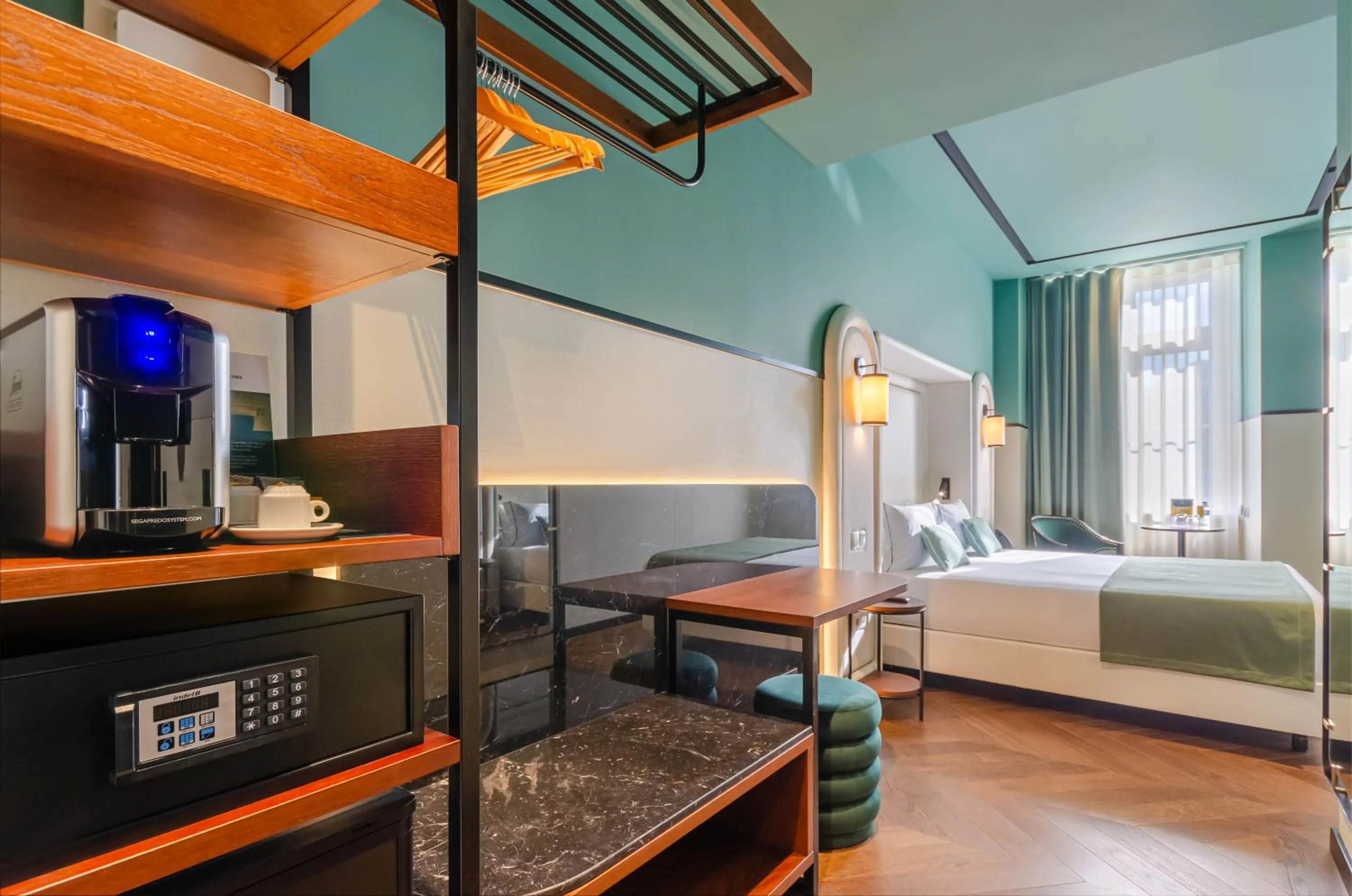 Bedroom, Bed in Nicola Rossio Hotel