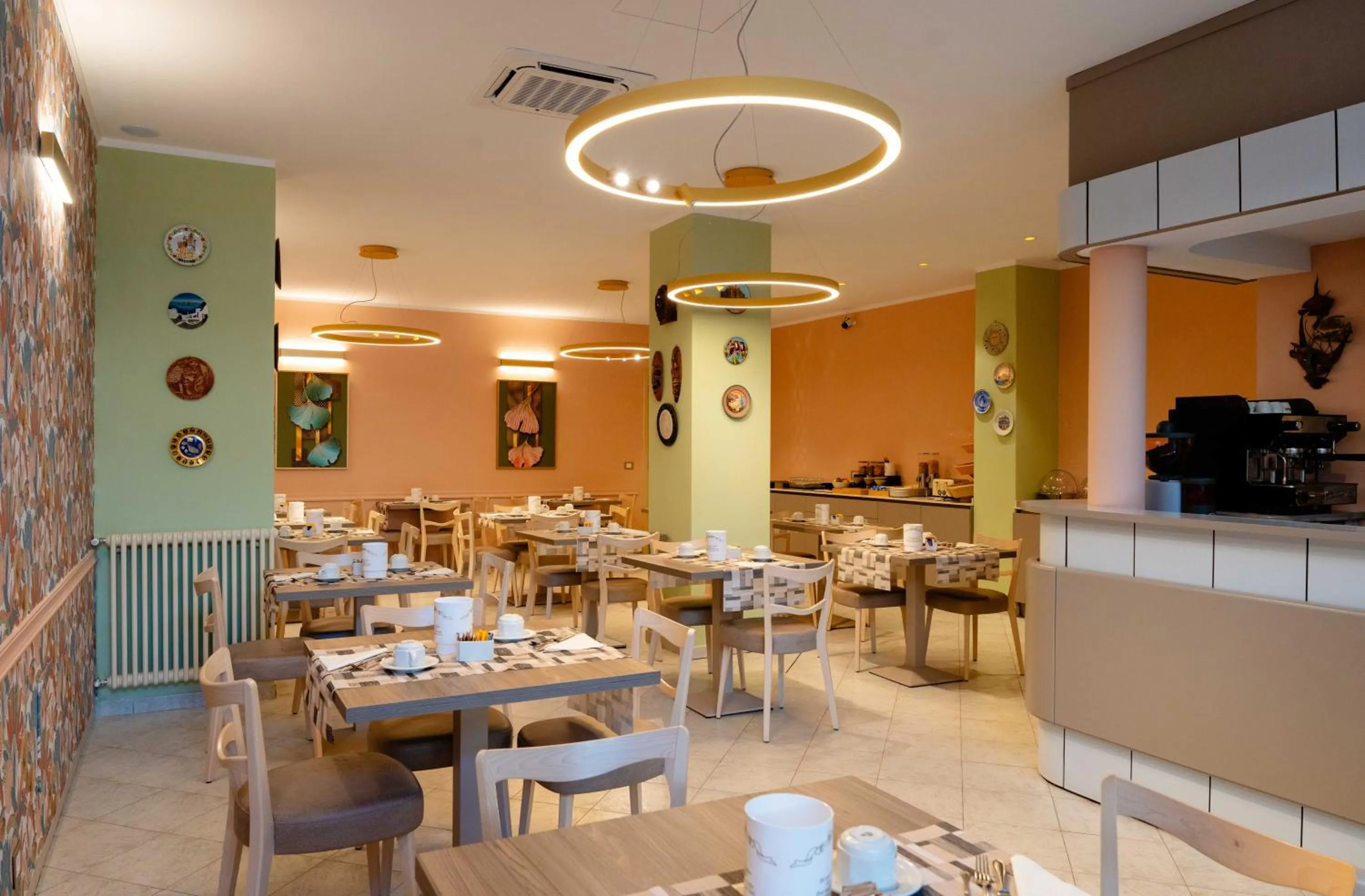 Breakfast in Hotel Pardini