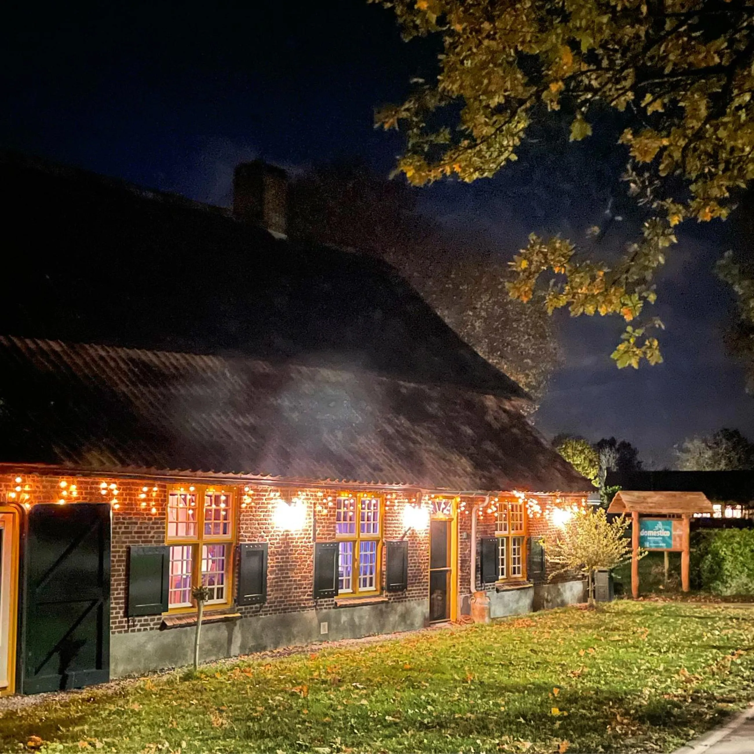 Property building in Domestico Bed & Breakfast