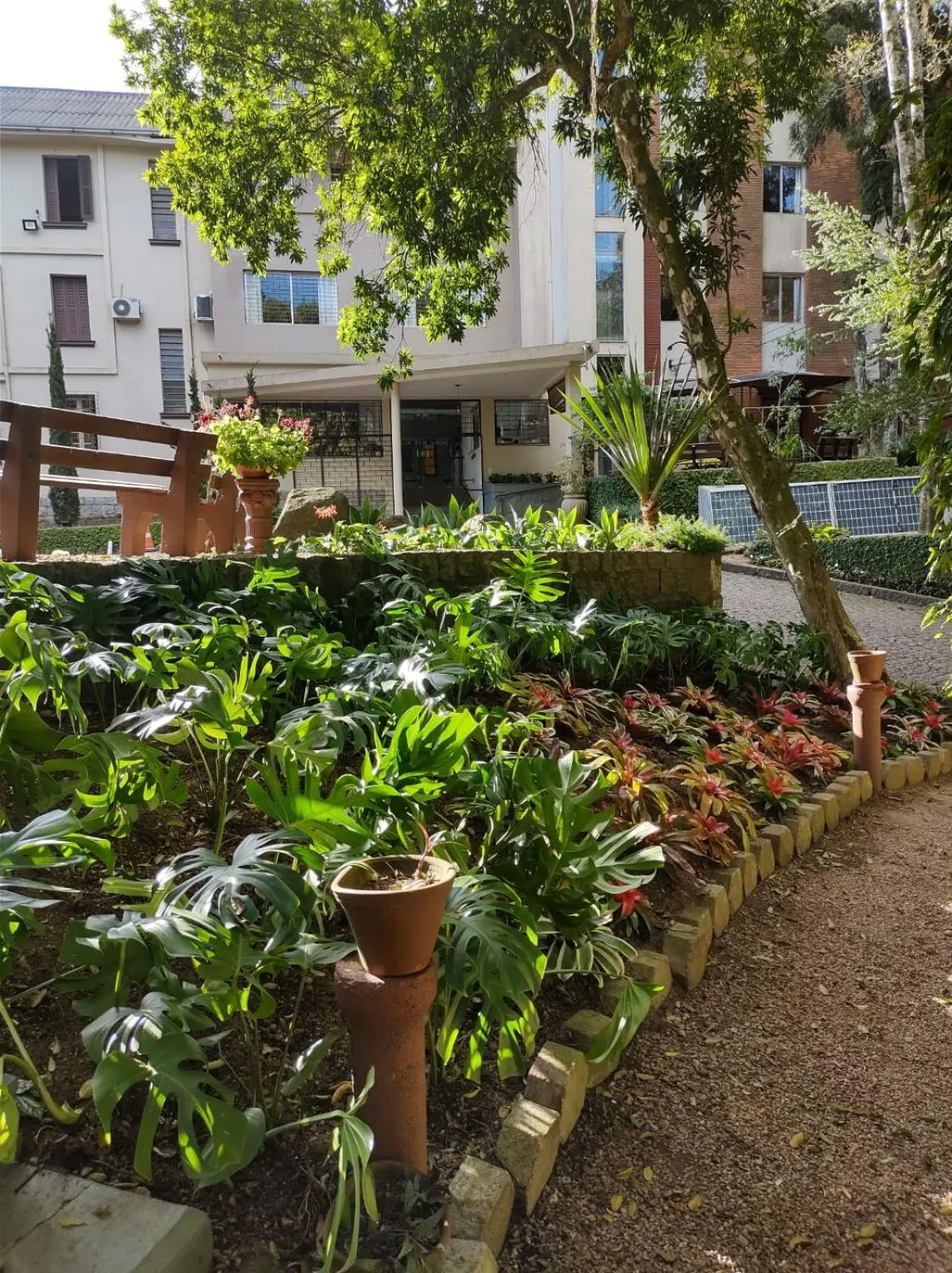 Property building in Vila Betânia