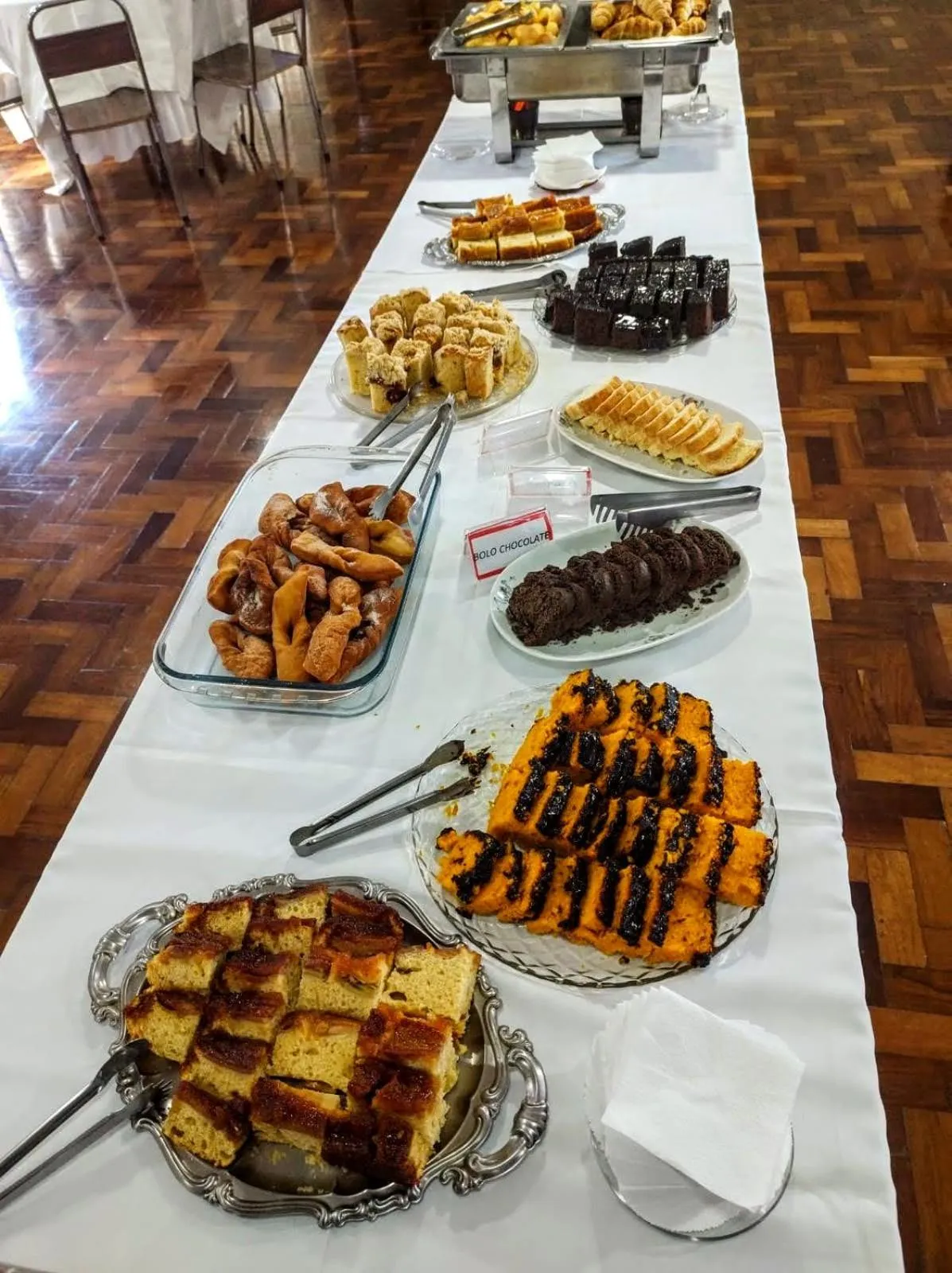 Restaurant/places to eat in Vila Betânia