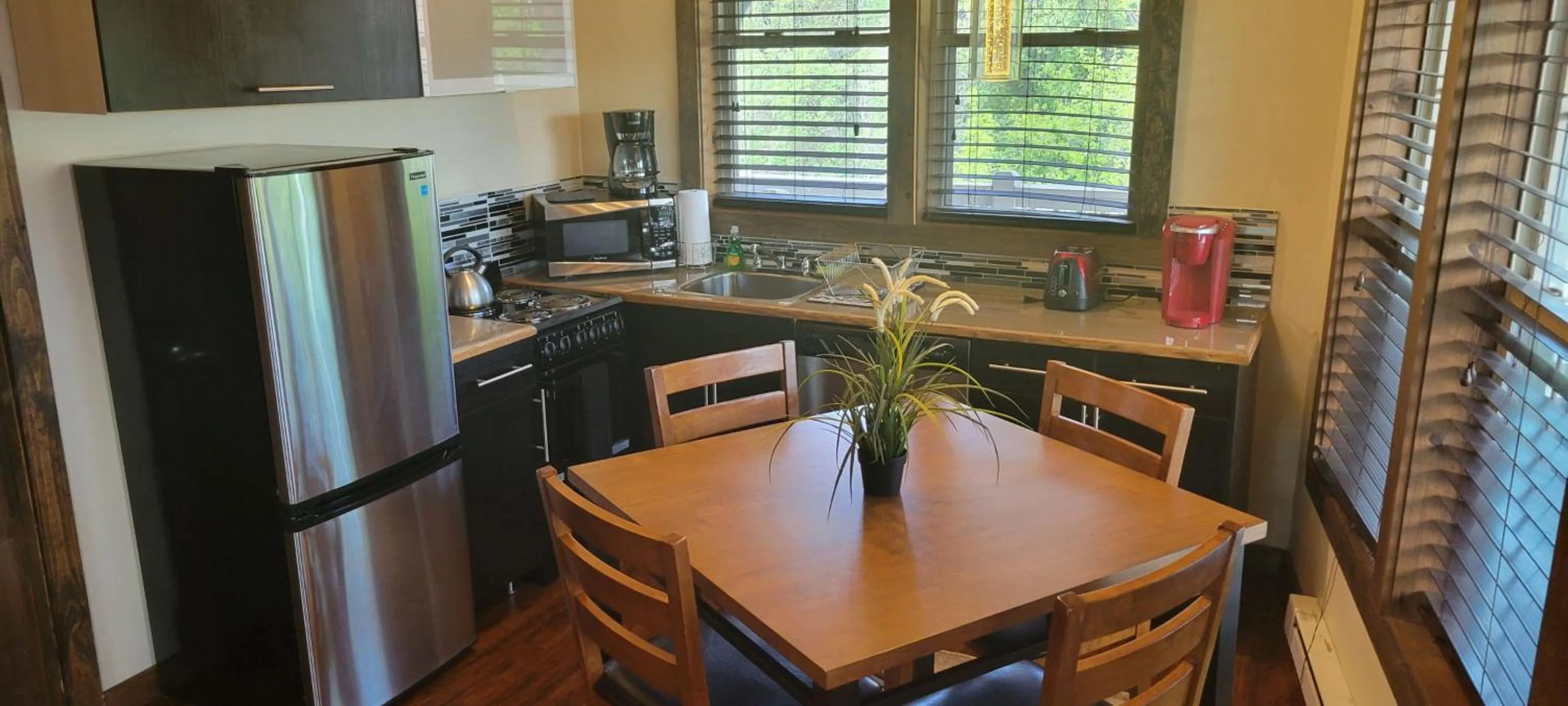 Downhill Lodge Condominium