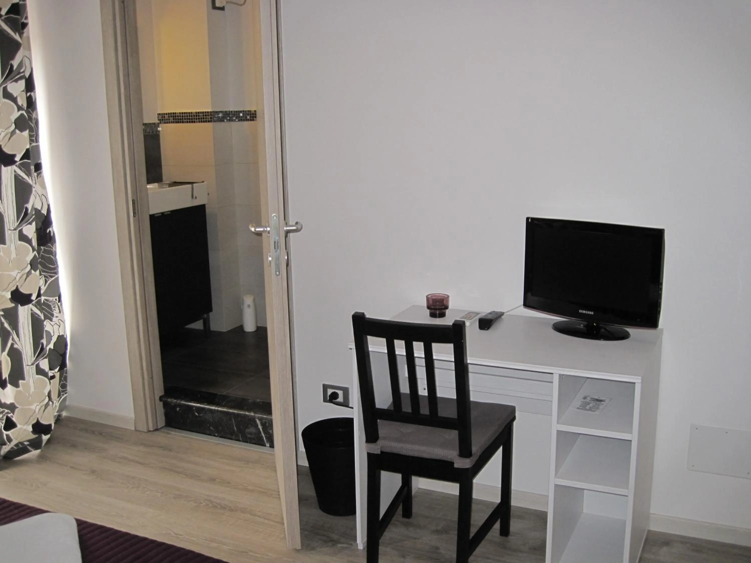 Photo of the whole room in Bed & Breakfast Amari 58