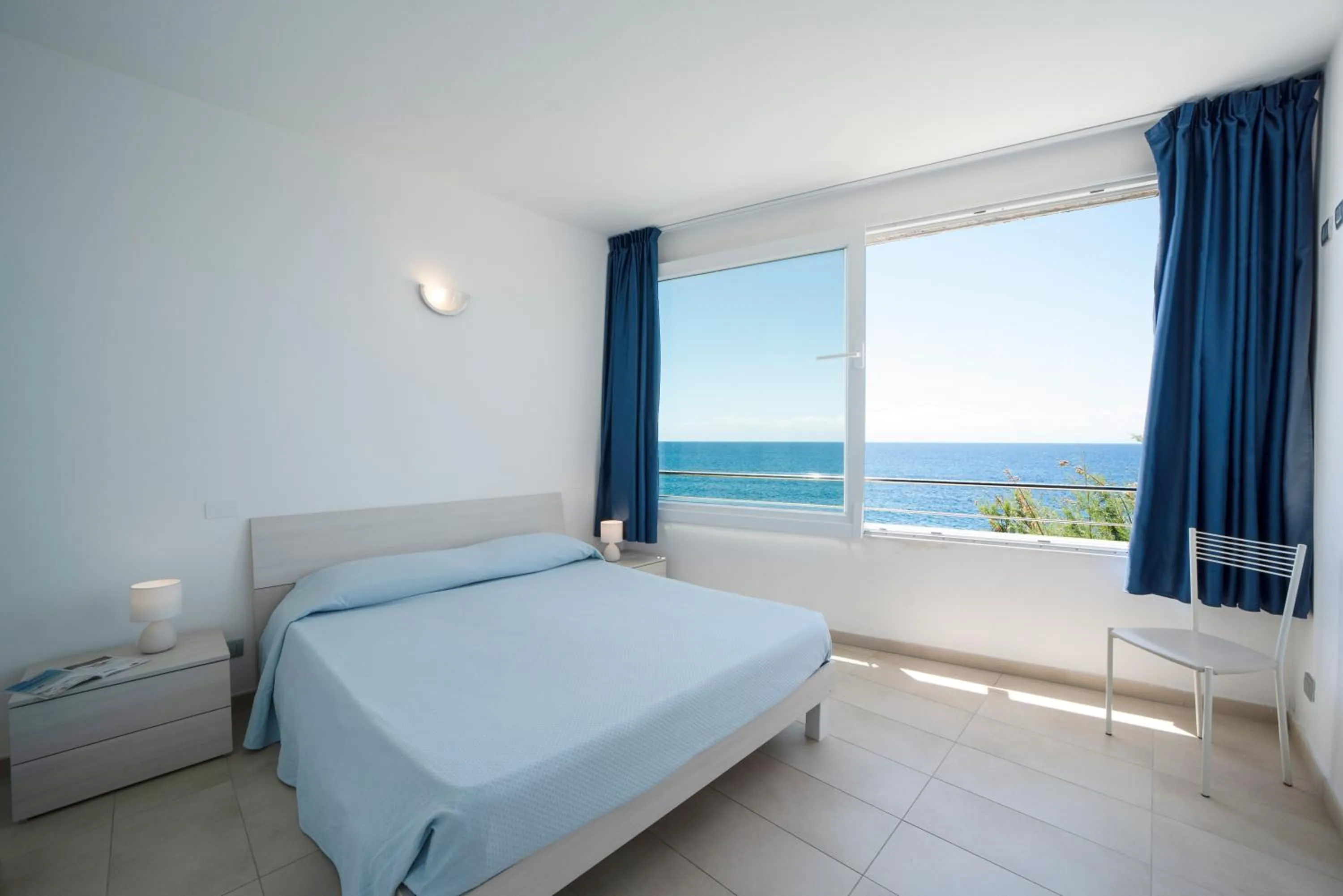Bed in Appartamenti - Villa Mare