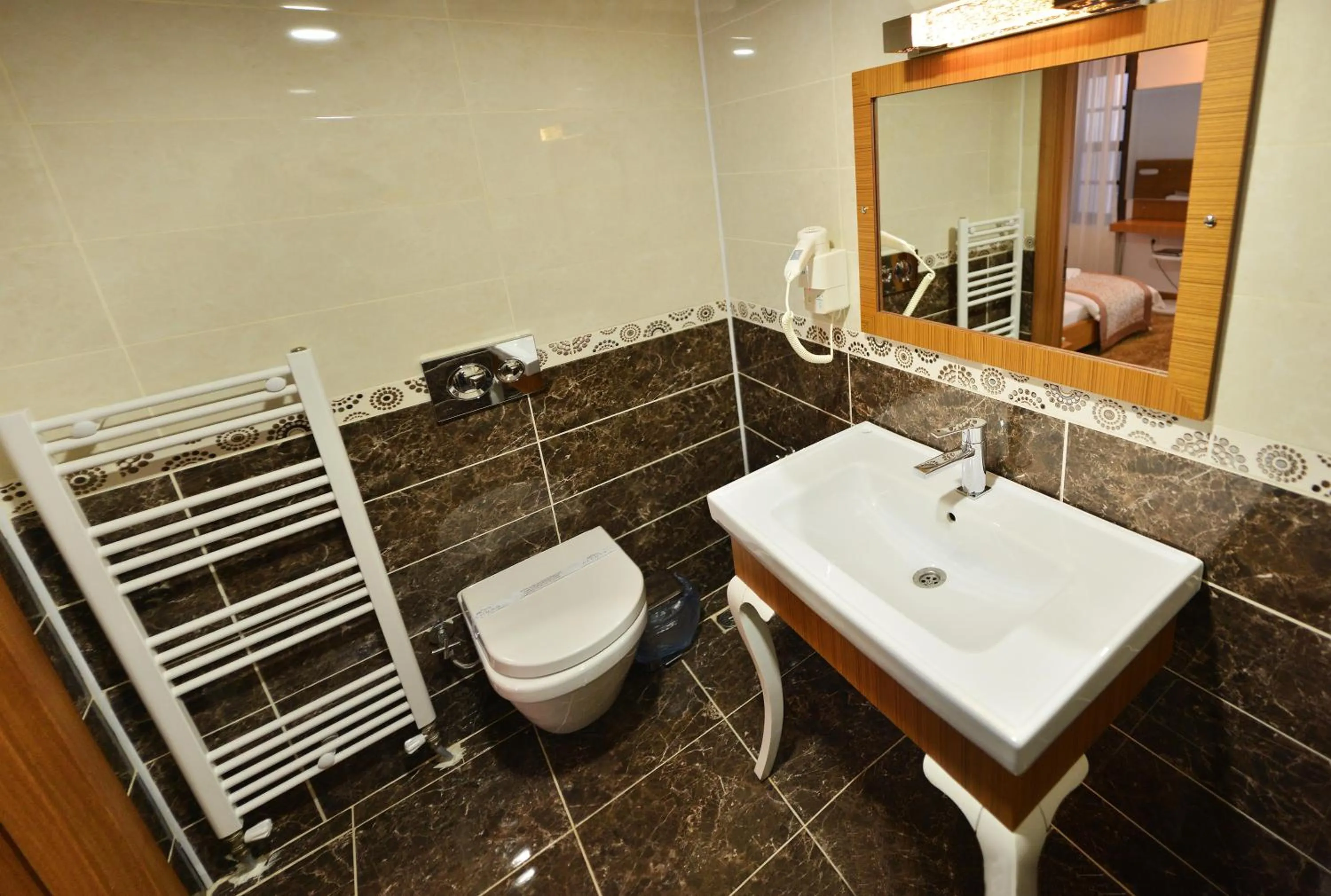 Photo of the whole room in Uluhan Hotel