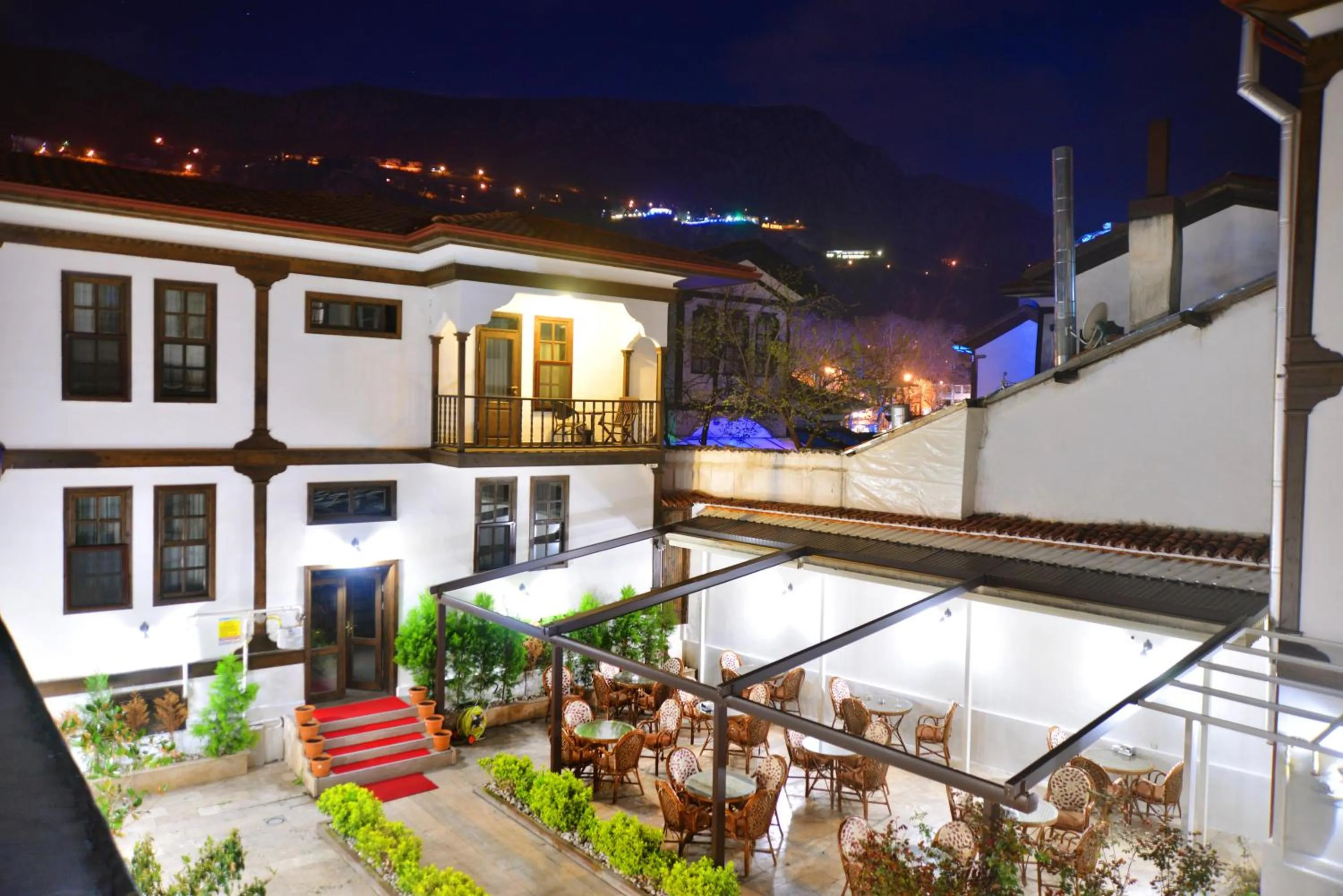 Garden in Uluhan Hotel