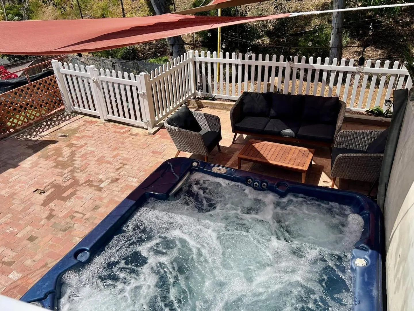 Catalina 3 bedrooms with Hot Tub & Golf Cart