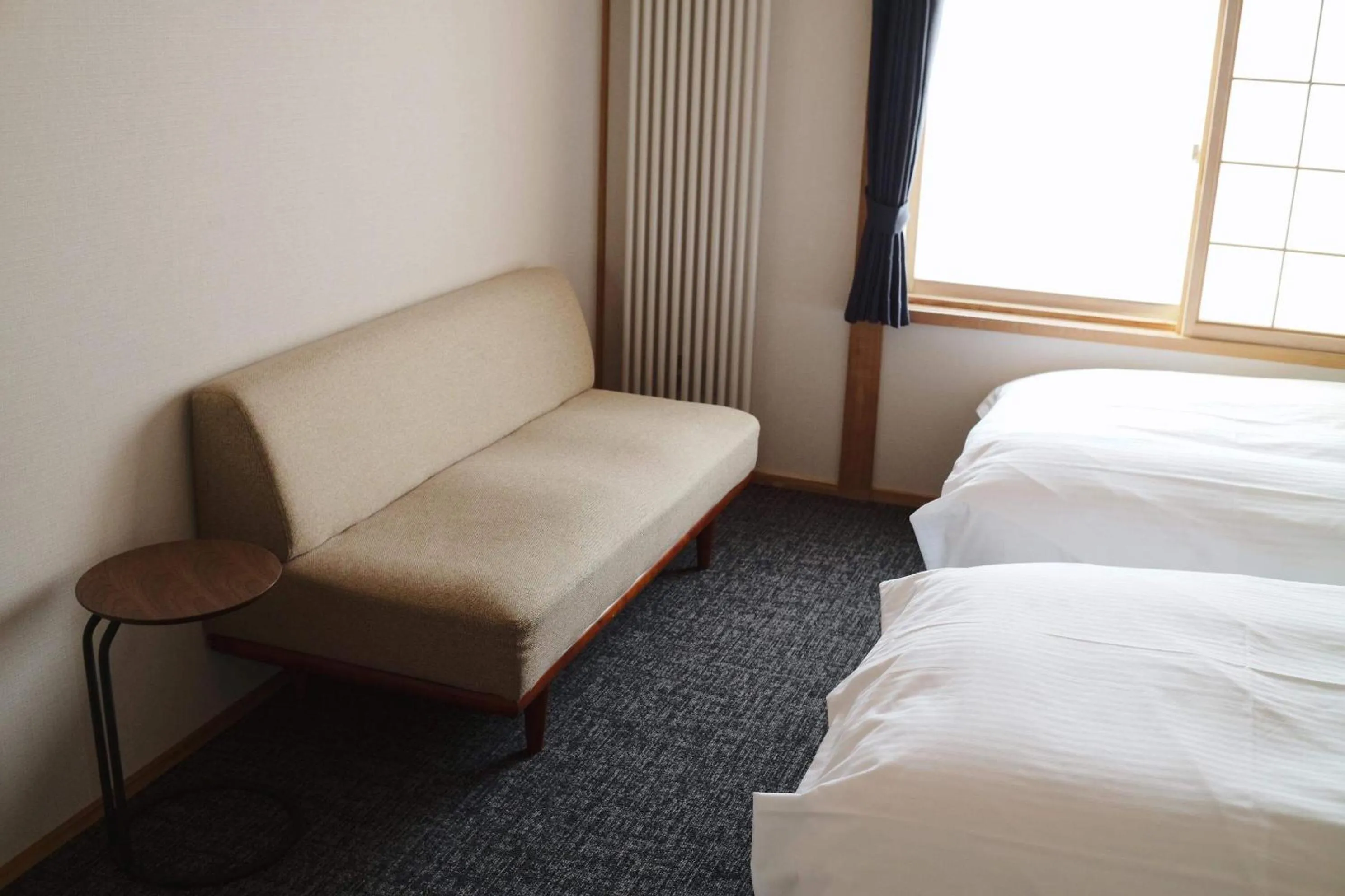 Photo of the whole room, Bed in RONENAI BASE