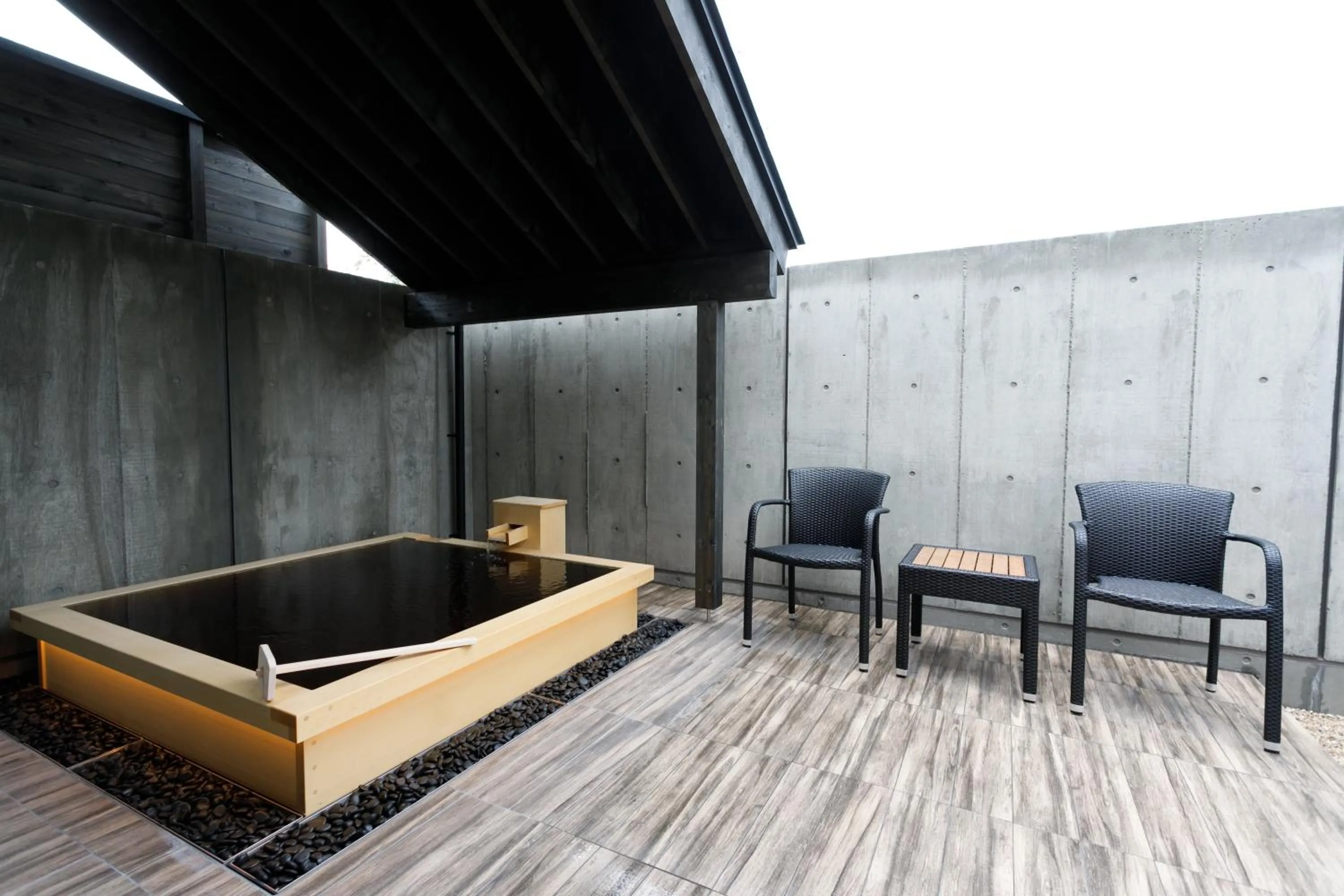 Open Air Bath in Tokachigawa Moor Onsen Seijyakubow
