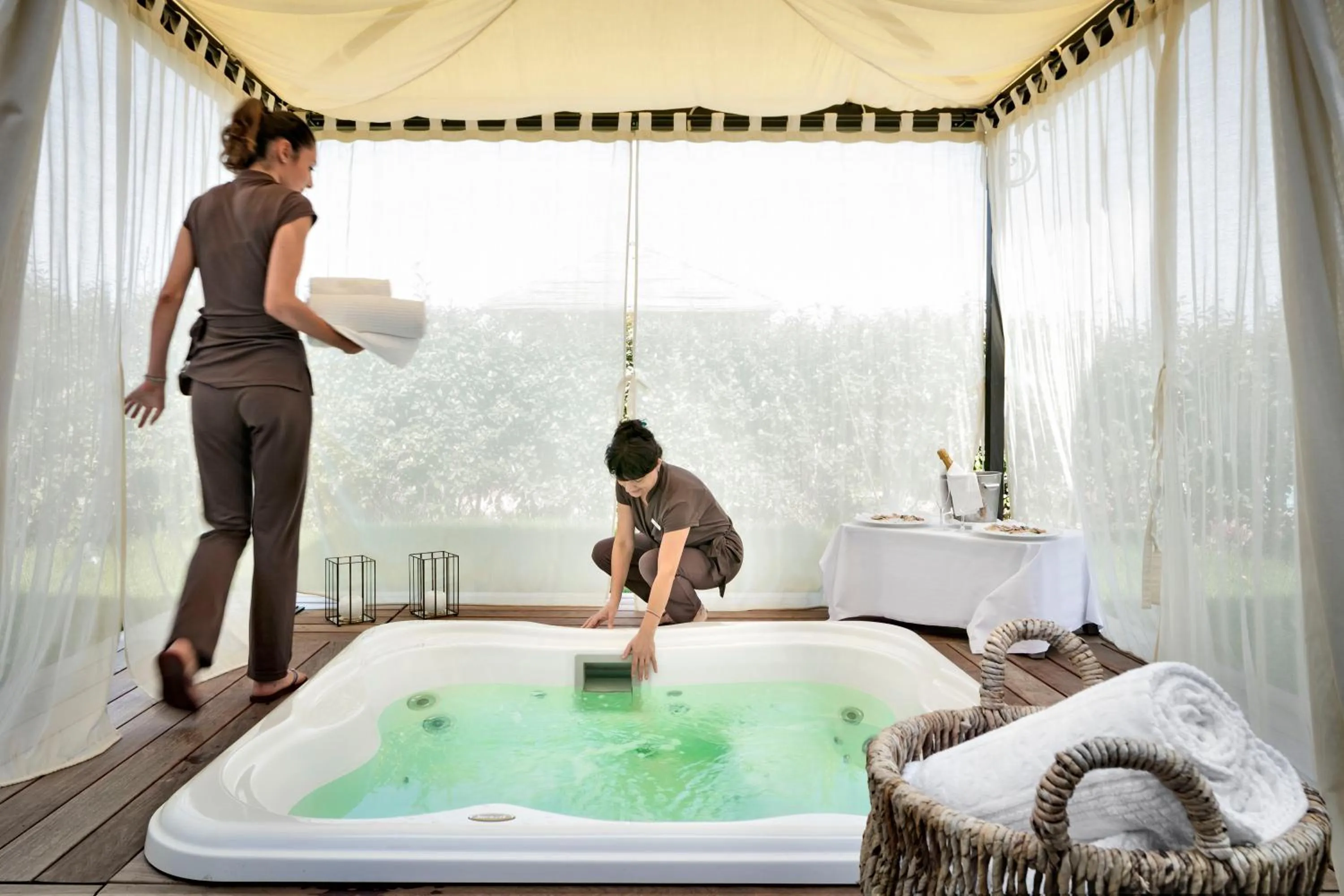 Staff in Hotel Abi d'Oru