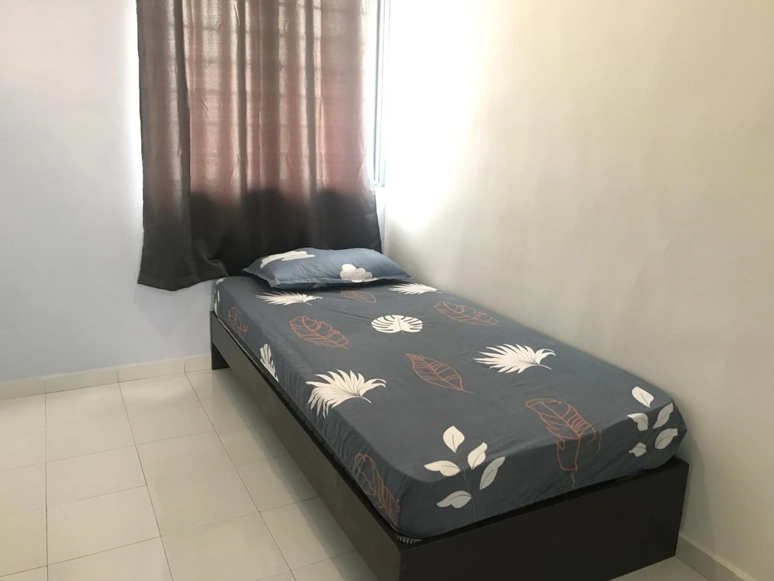 Bedroom in OYO 90493 JL Homestay