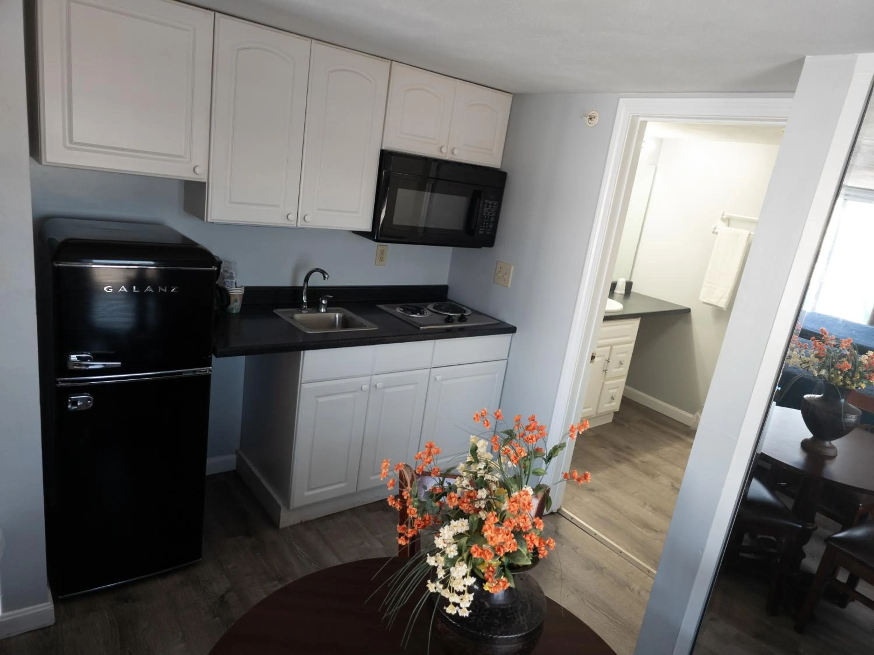 Kitchen or kitchenette in Ships Inn