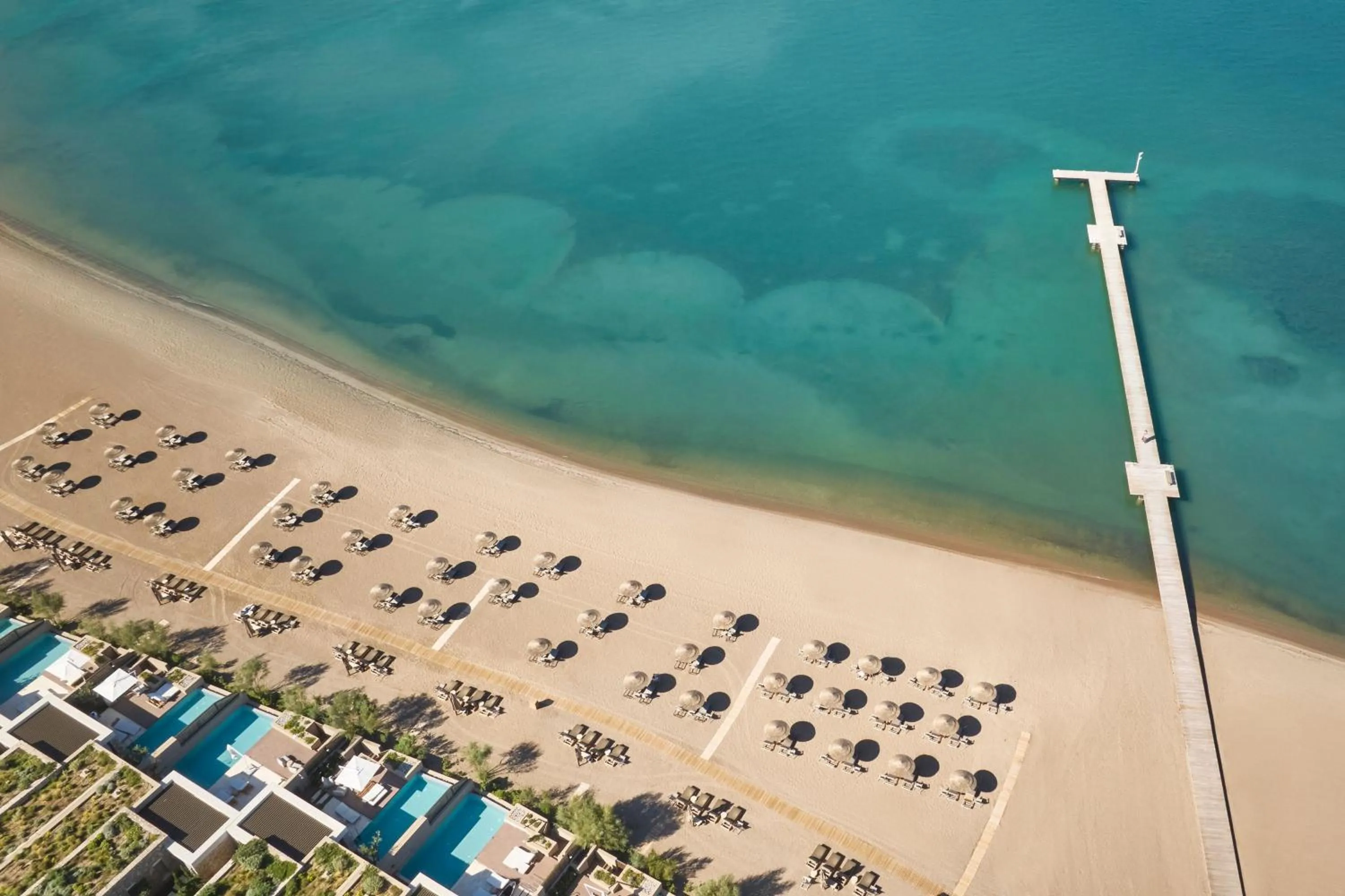 Beach in W Costa Navarino