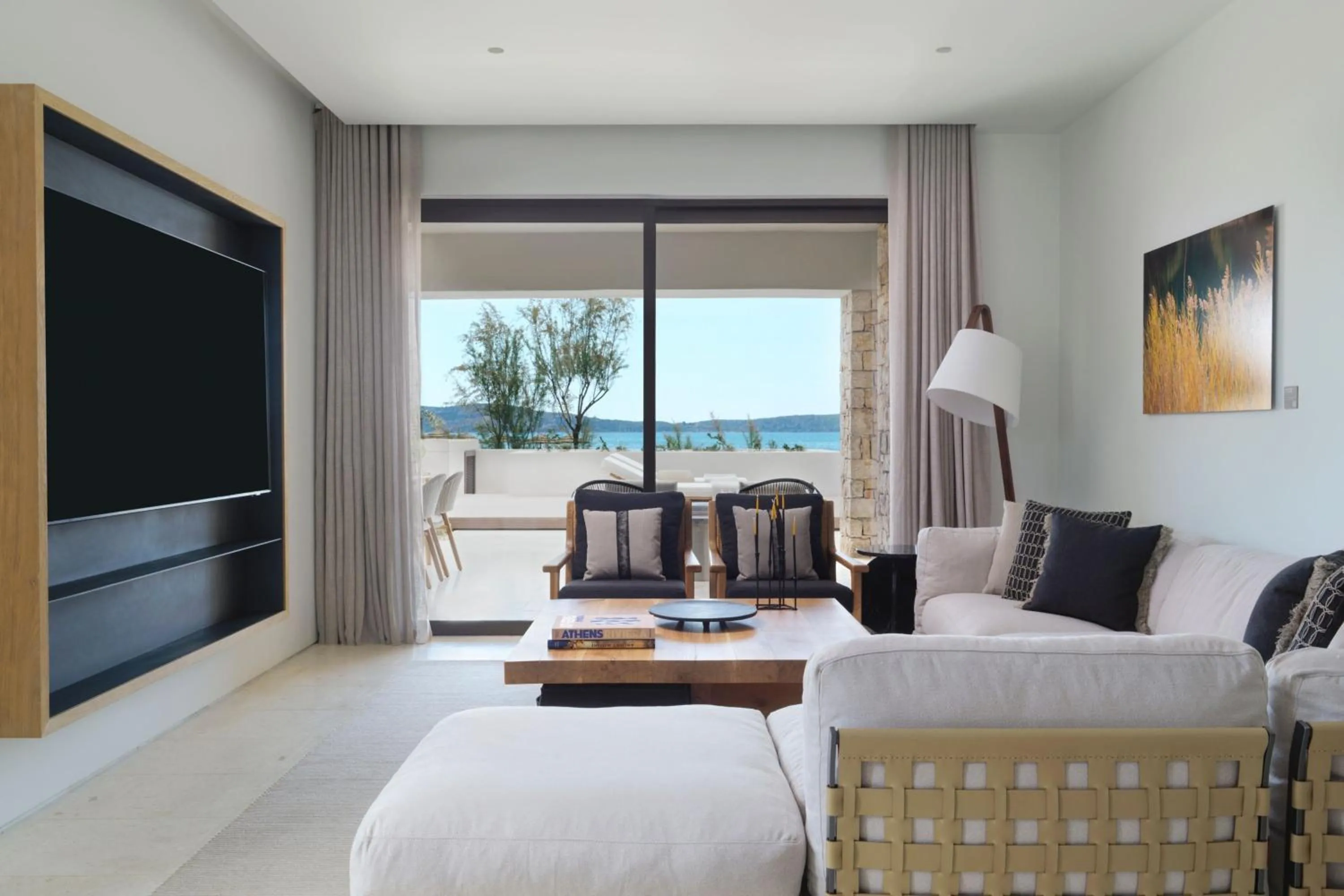 Beach, Bed in W Costa Navarino