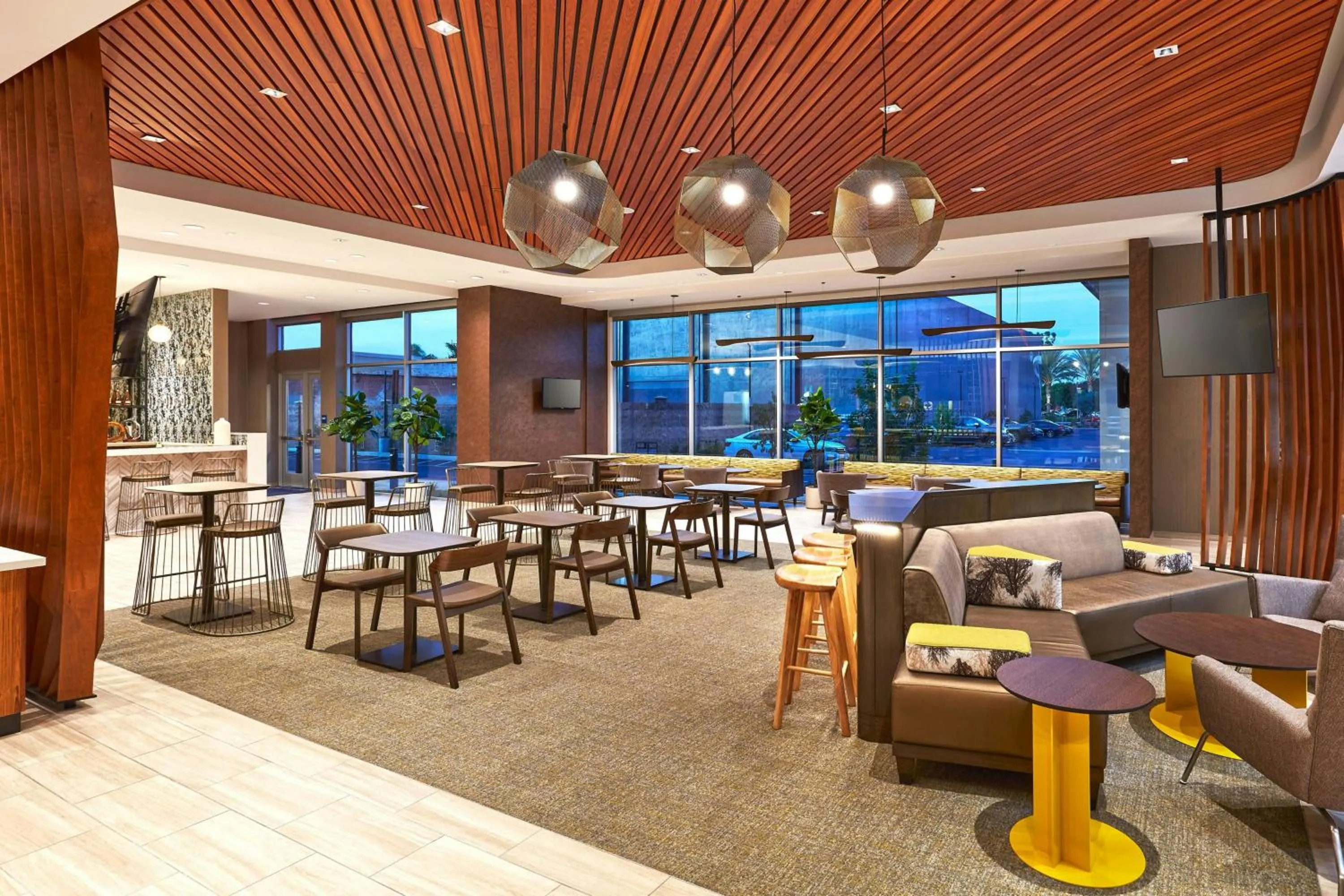 Lobby or reception in SpringHill Suites by Marriott Los Angeles Downey