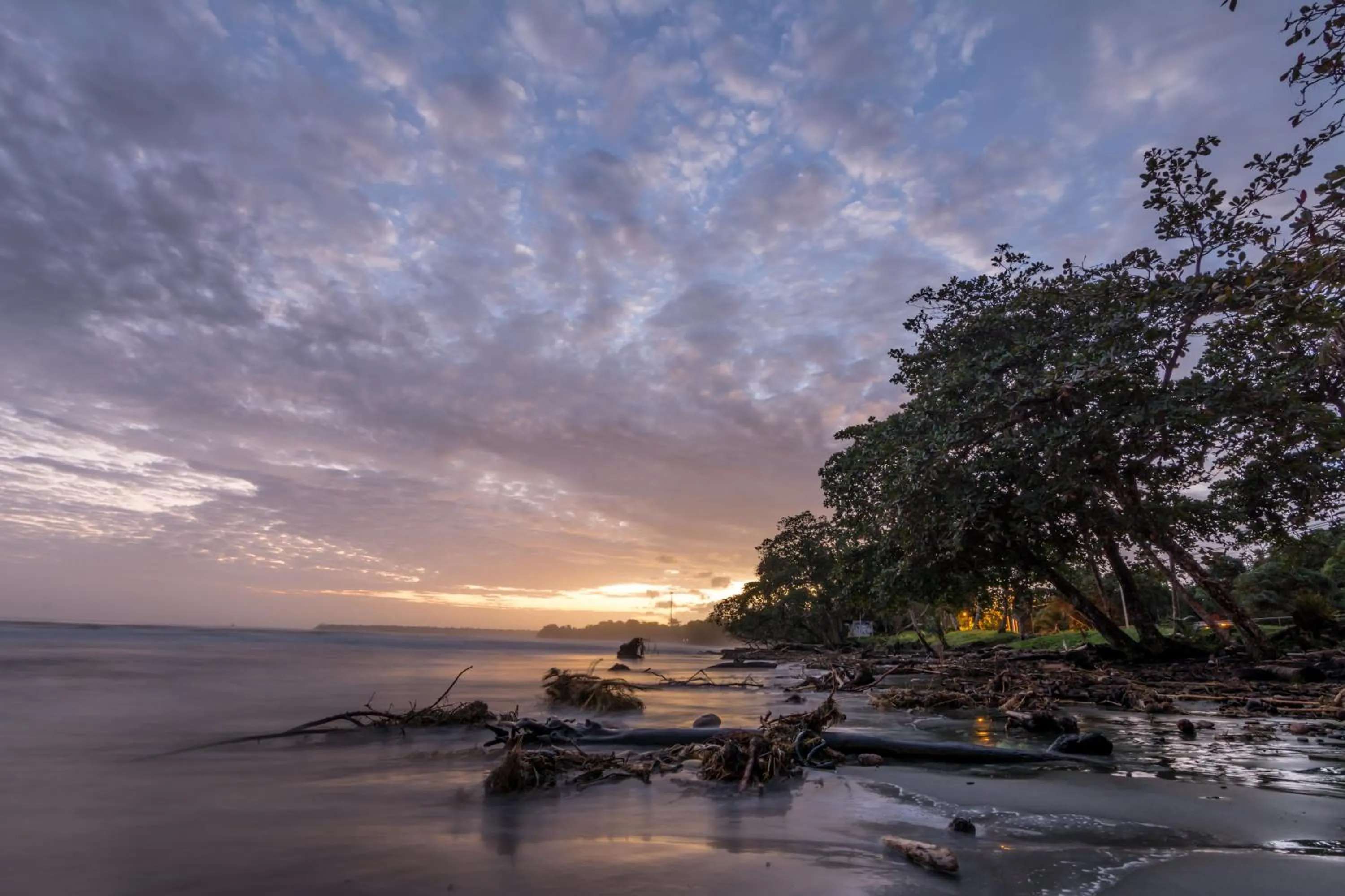 Beach in Atlantida Lodge Cahuita