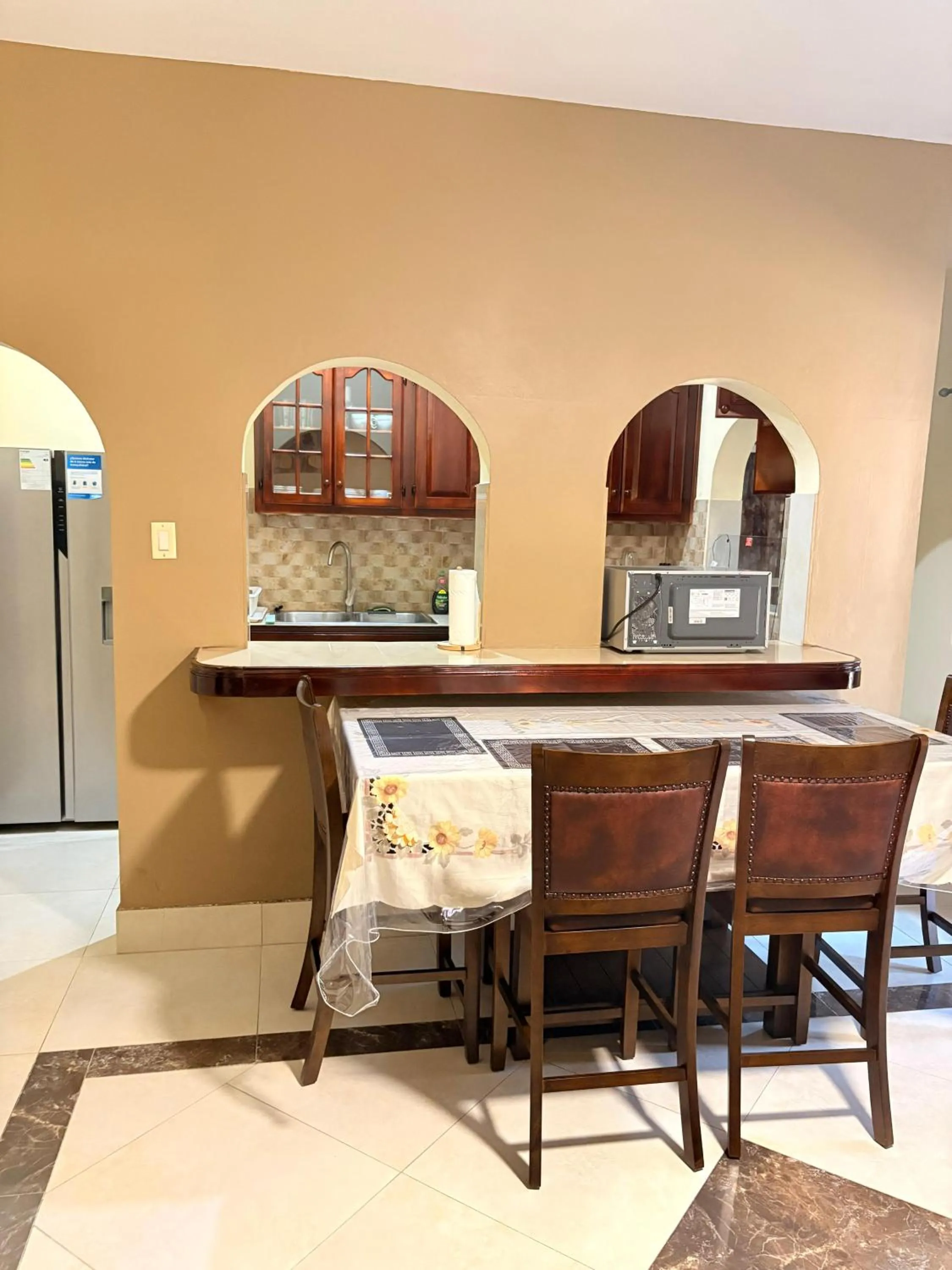 White House by White River