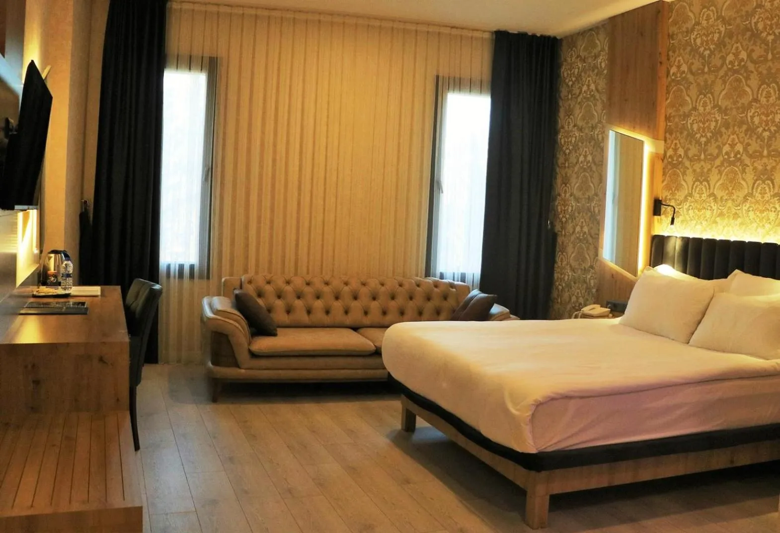 Photo of the whole room, Bed in Isnova Hotel Airport