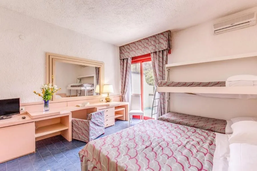 Bedroom, Bed in Marina Club Hotel