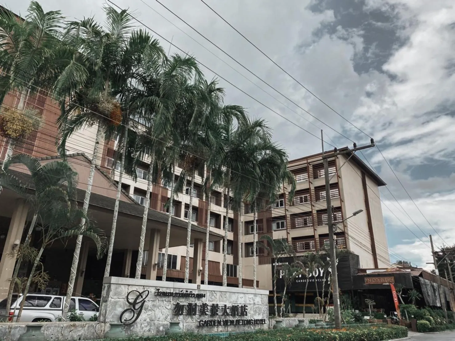 On site in Garden View Betong Hotel