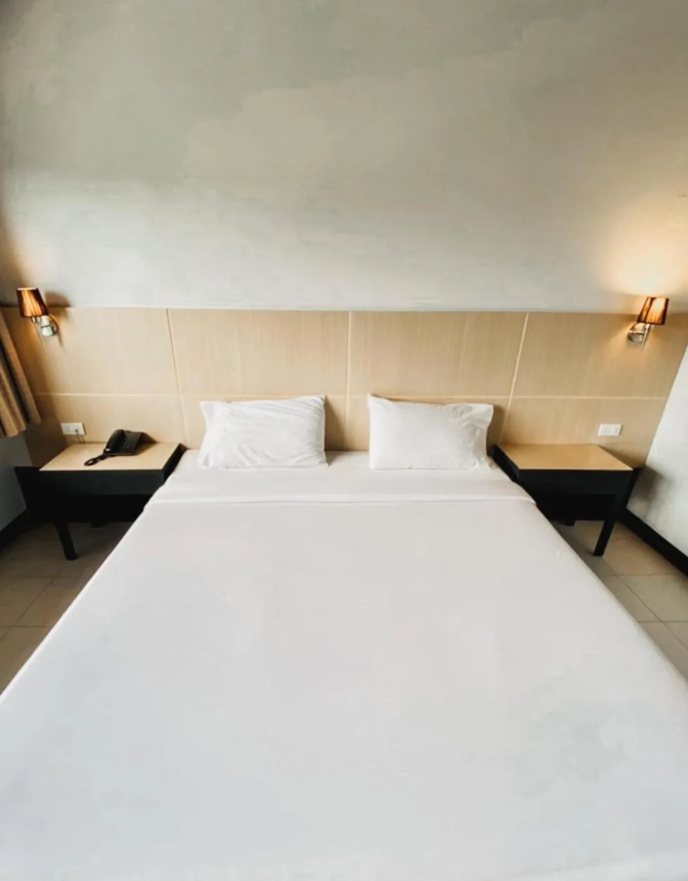 Photo of the whole room, Bed in Garden View Betong Hotel