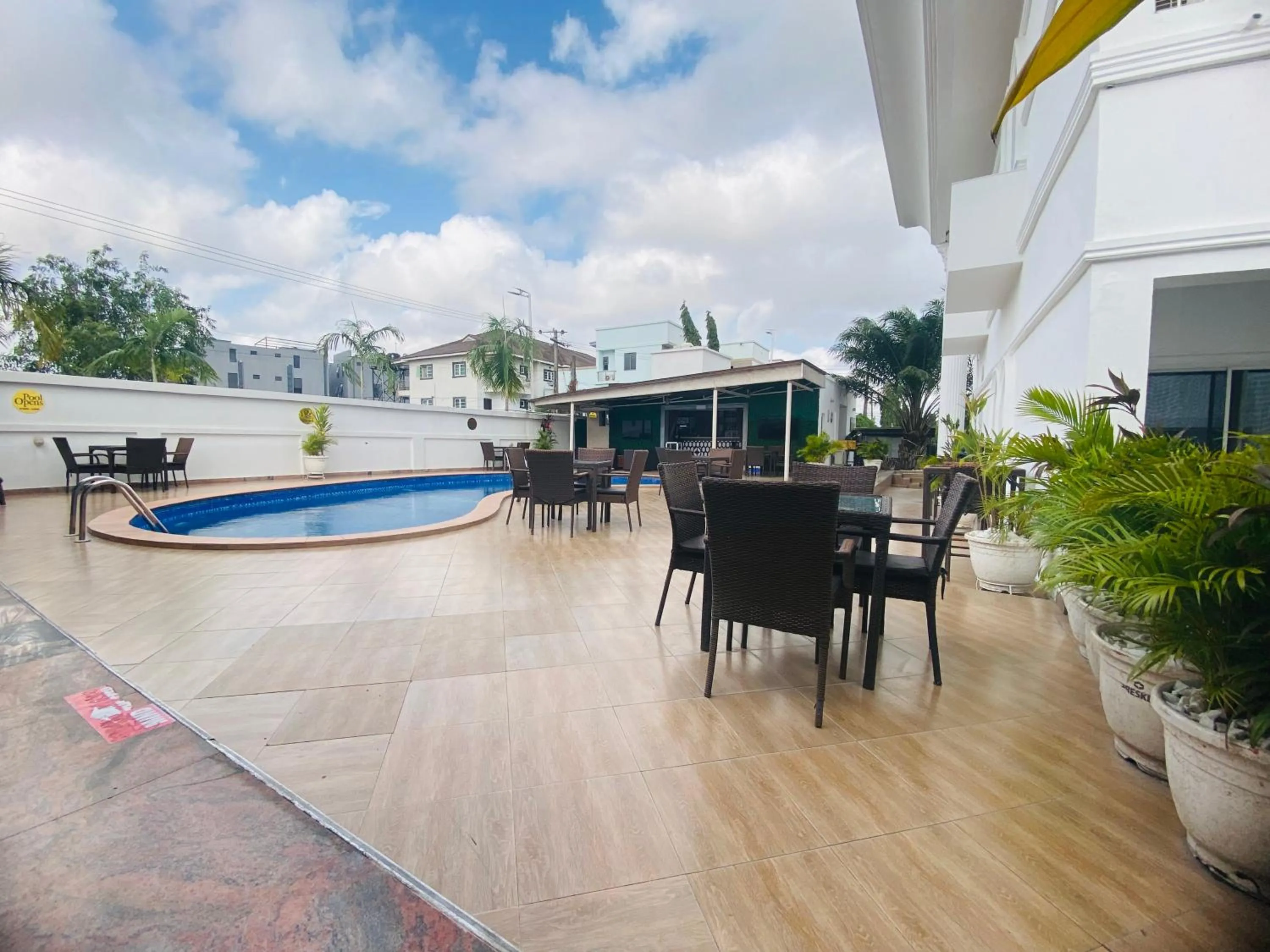 Property building in PRESKEN WHITE HOUSE