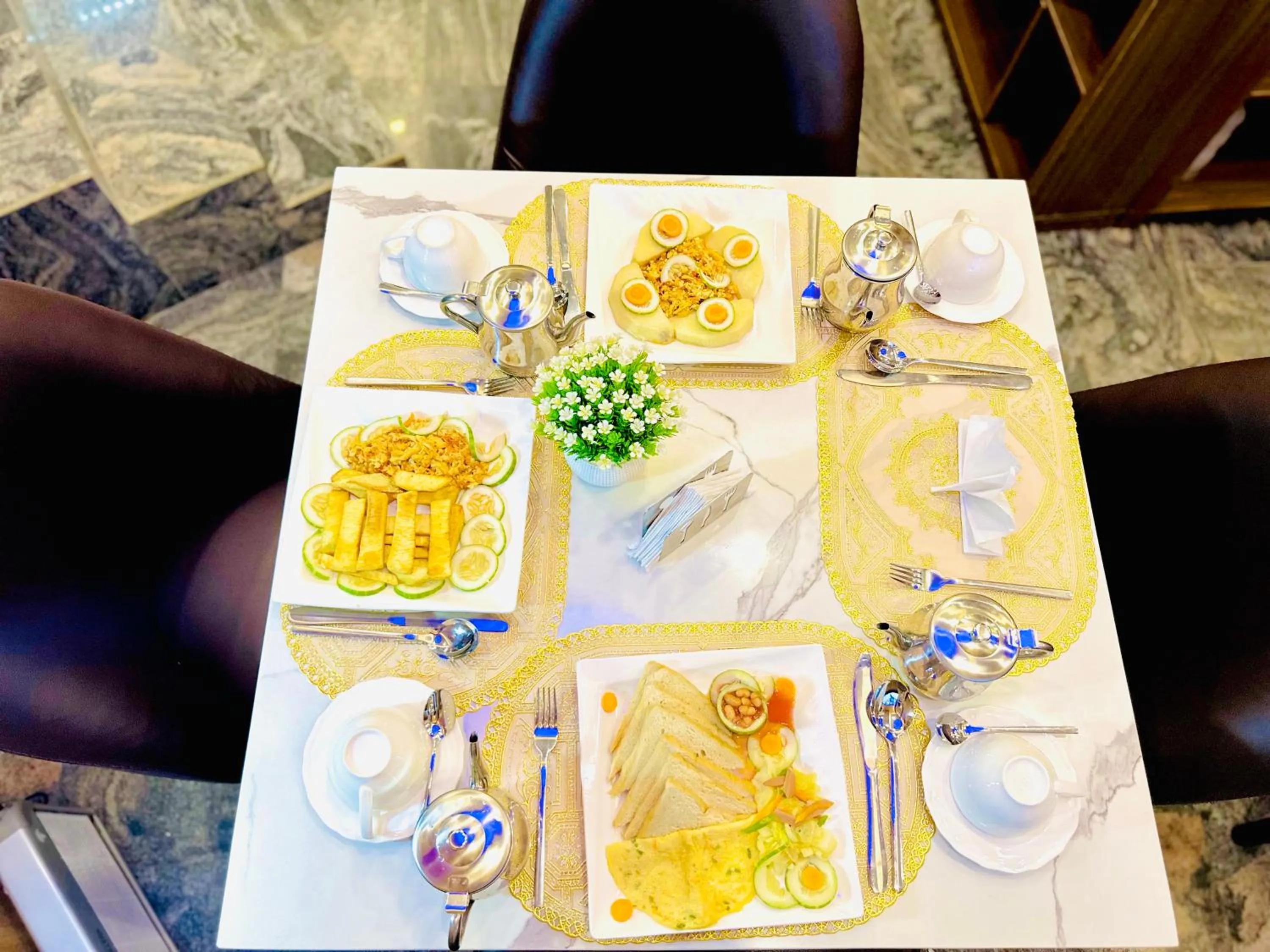 Food and drinks in PRESKEN WHITE HOUSE