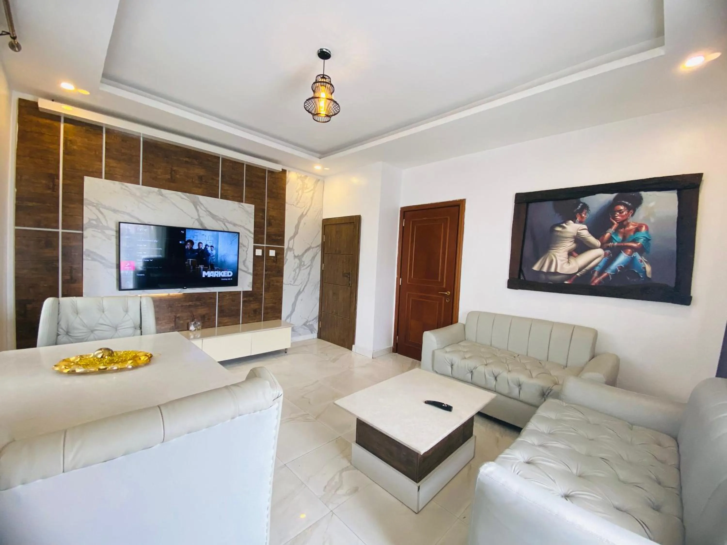 TV and multimedia in PRESKEN WHITE HOUSE