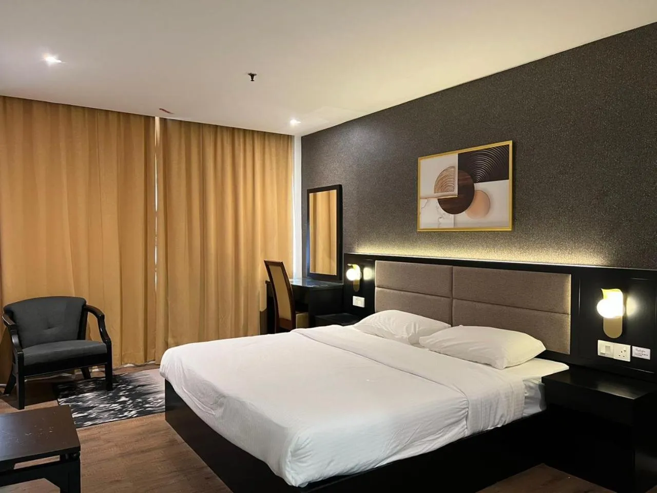 Bed in Remington Hotel