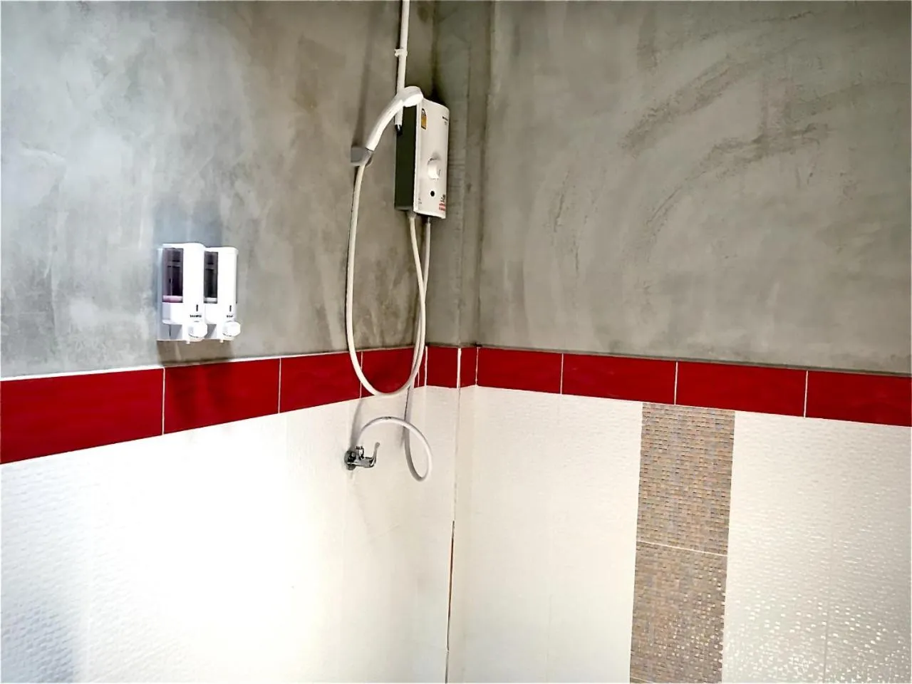 Shower in Frog Beach House