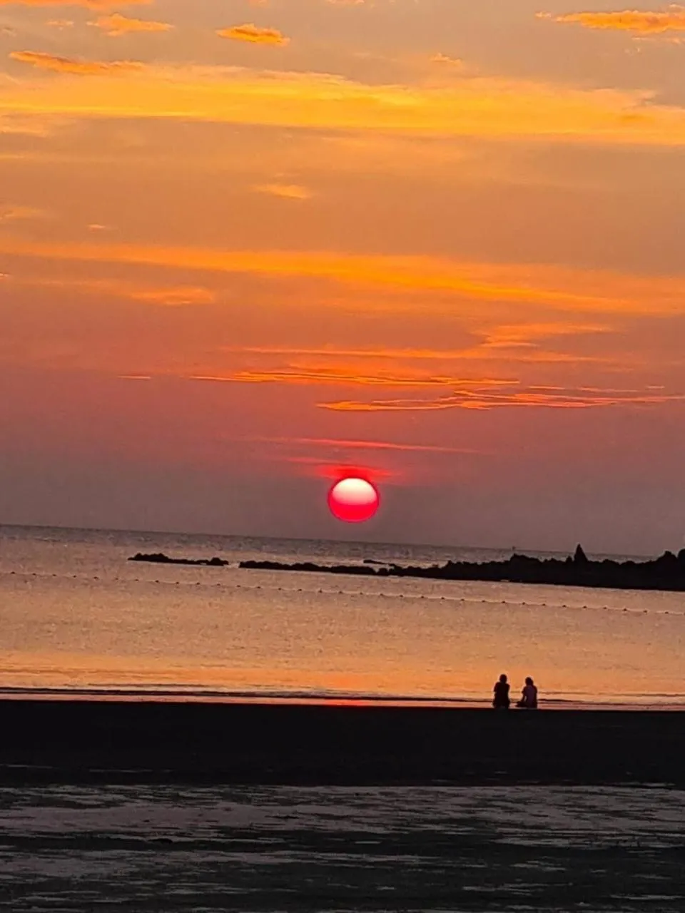 Sunset in Frog Beach House