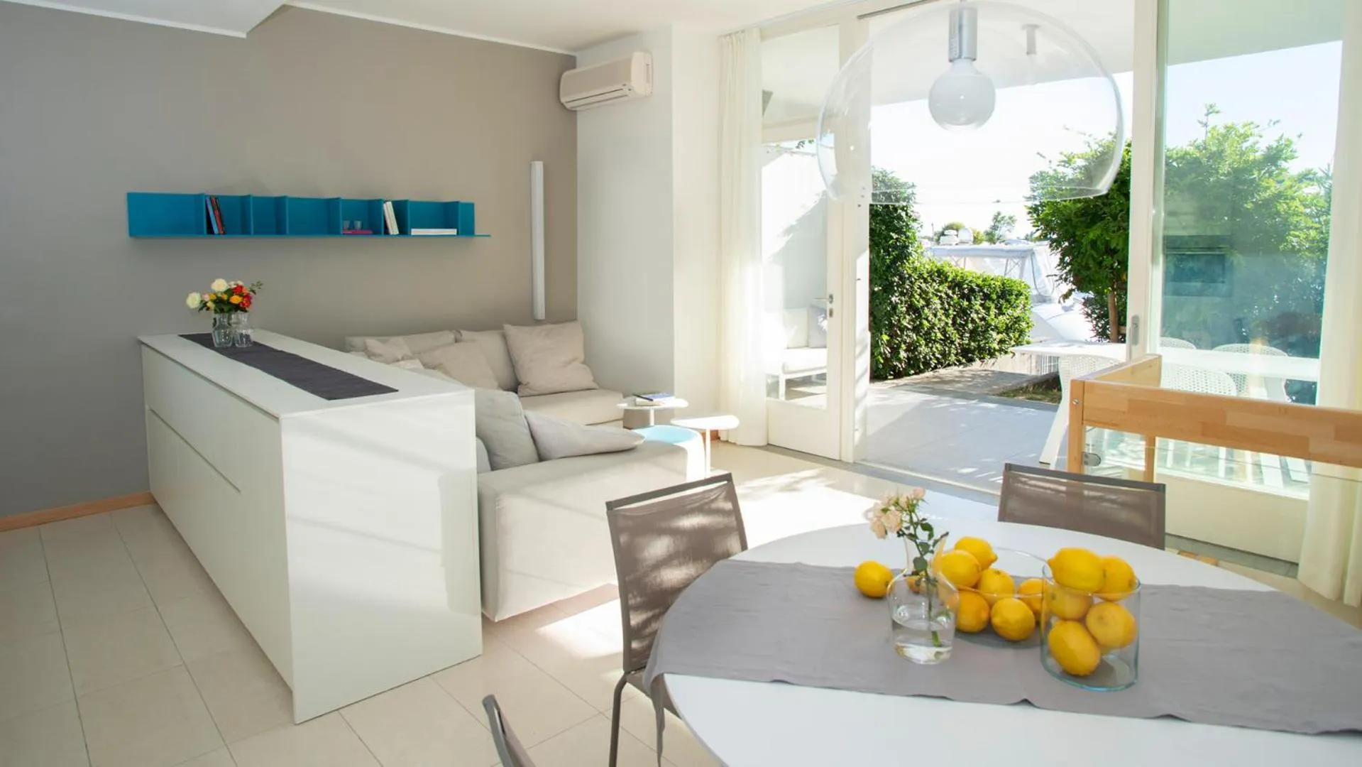 Living room in Hotel Marina Uno