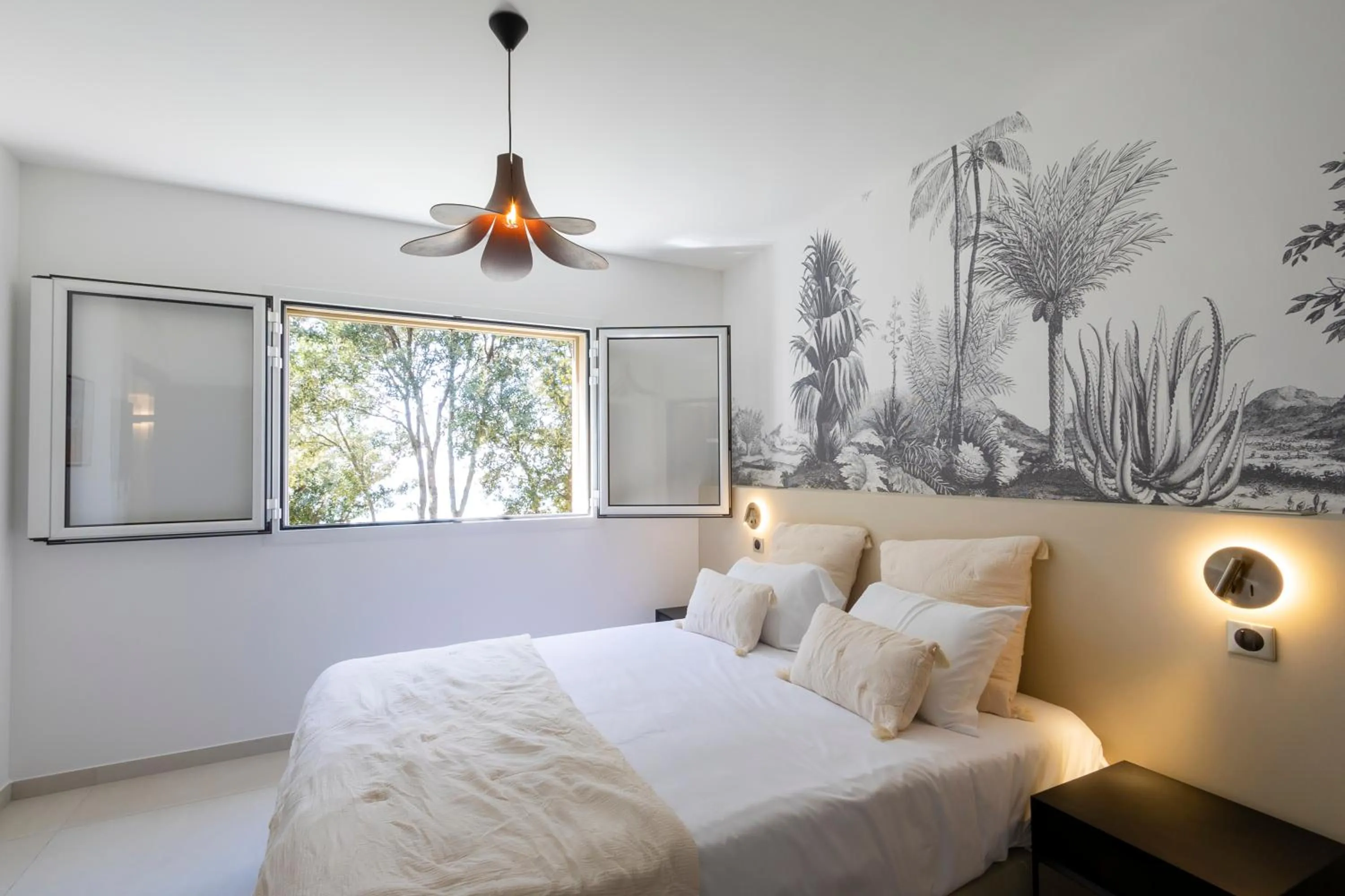 Bedroom, Bed in Résidence Omigna