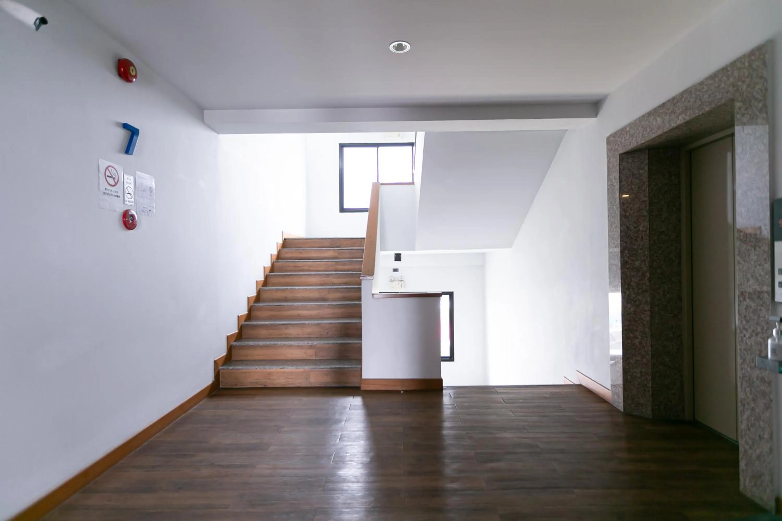 Decorative detail in Farthai Residence