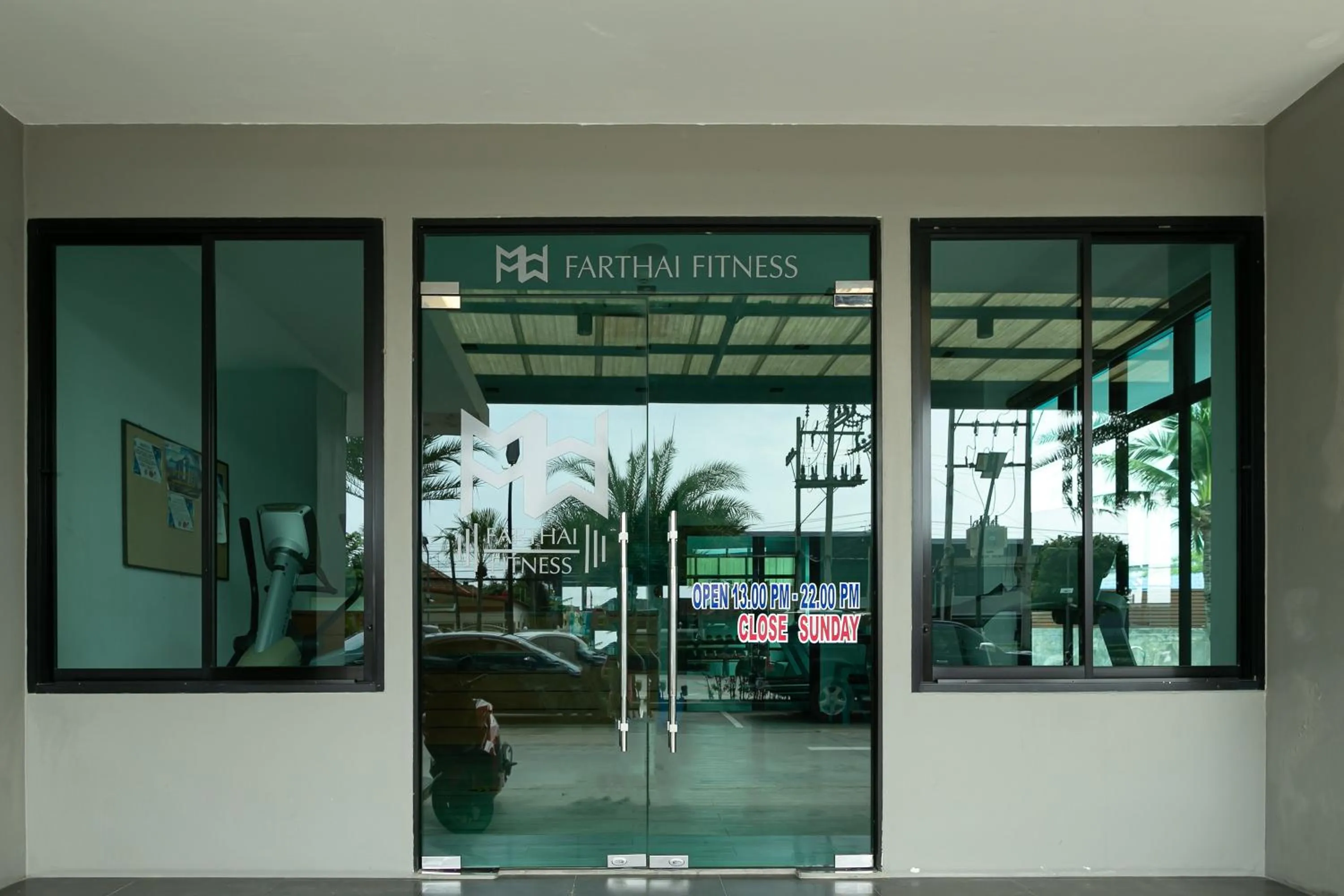 Facade/entrance in Farthai Residence