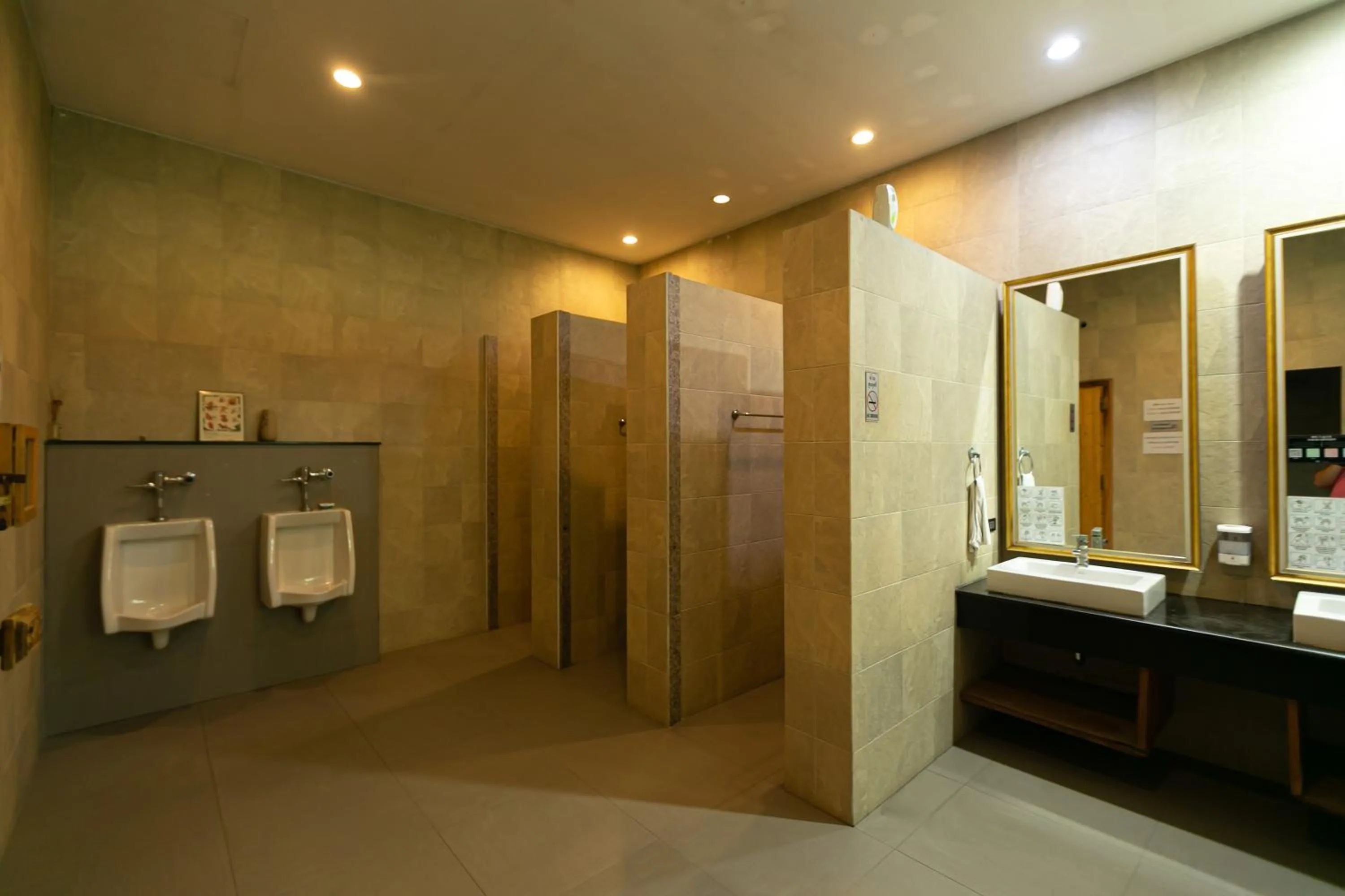 Bathroom in Farthai Residence