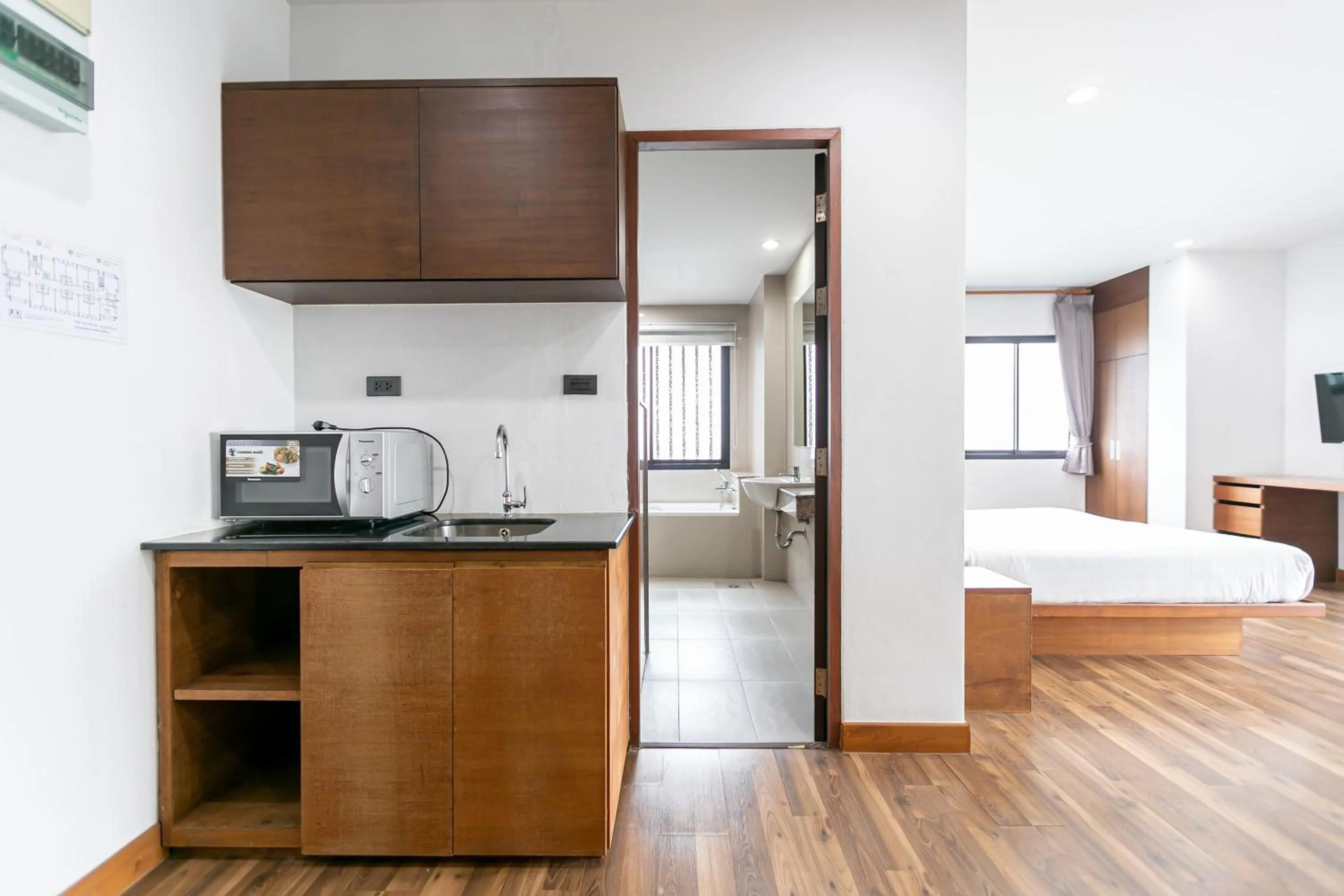 Bed in Farthai Residence