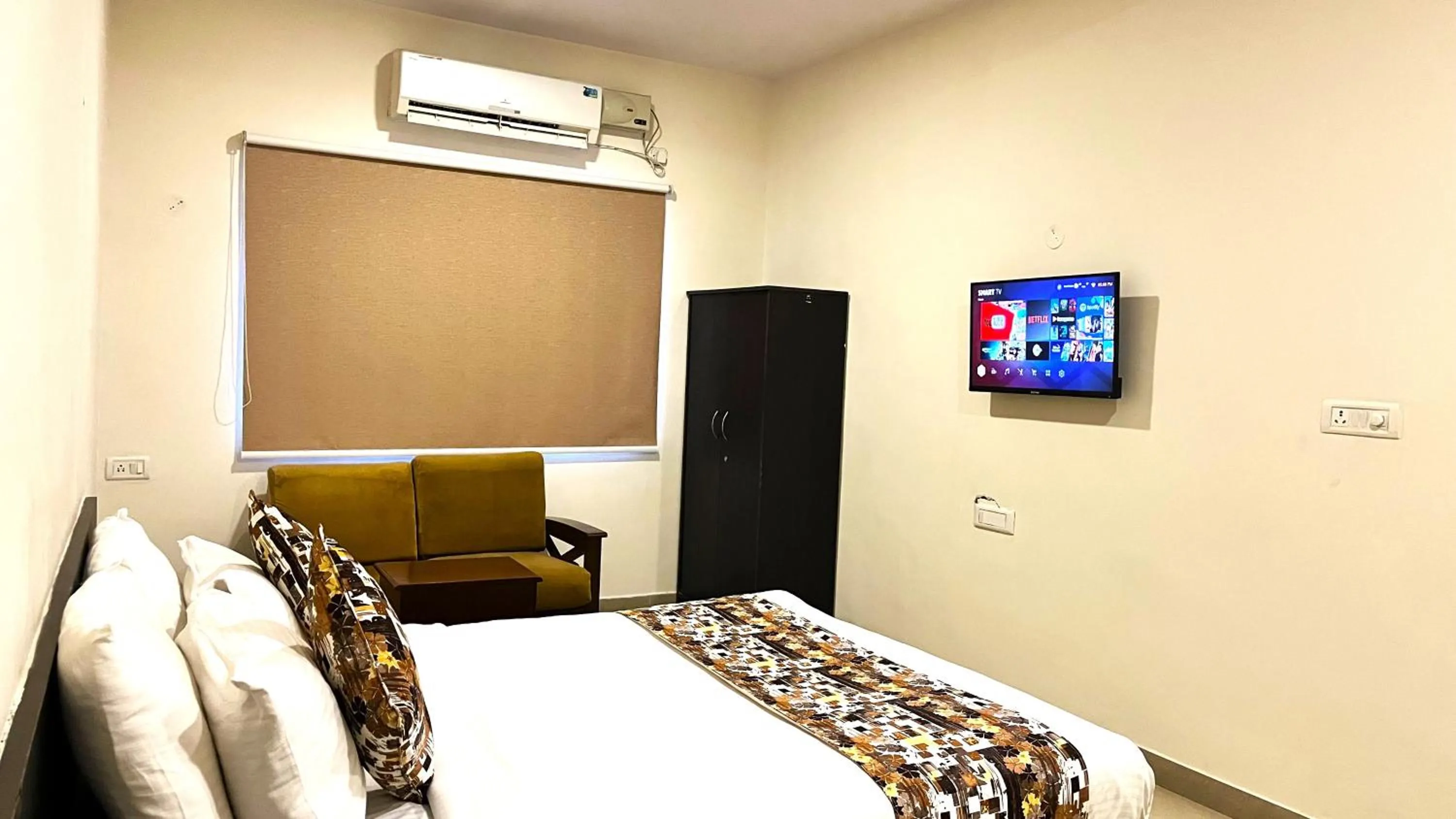 Athasri Hotel HSR Layout