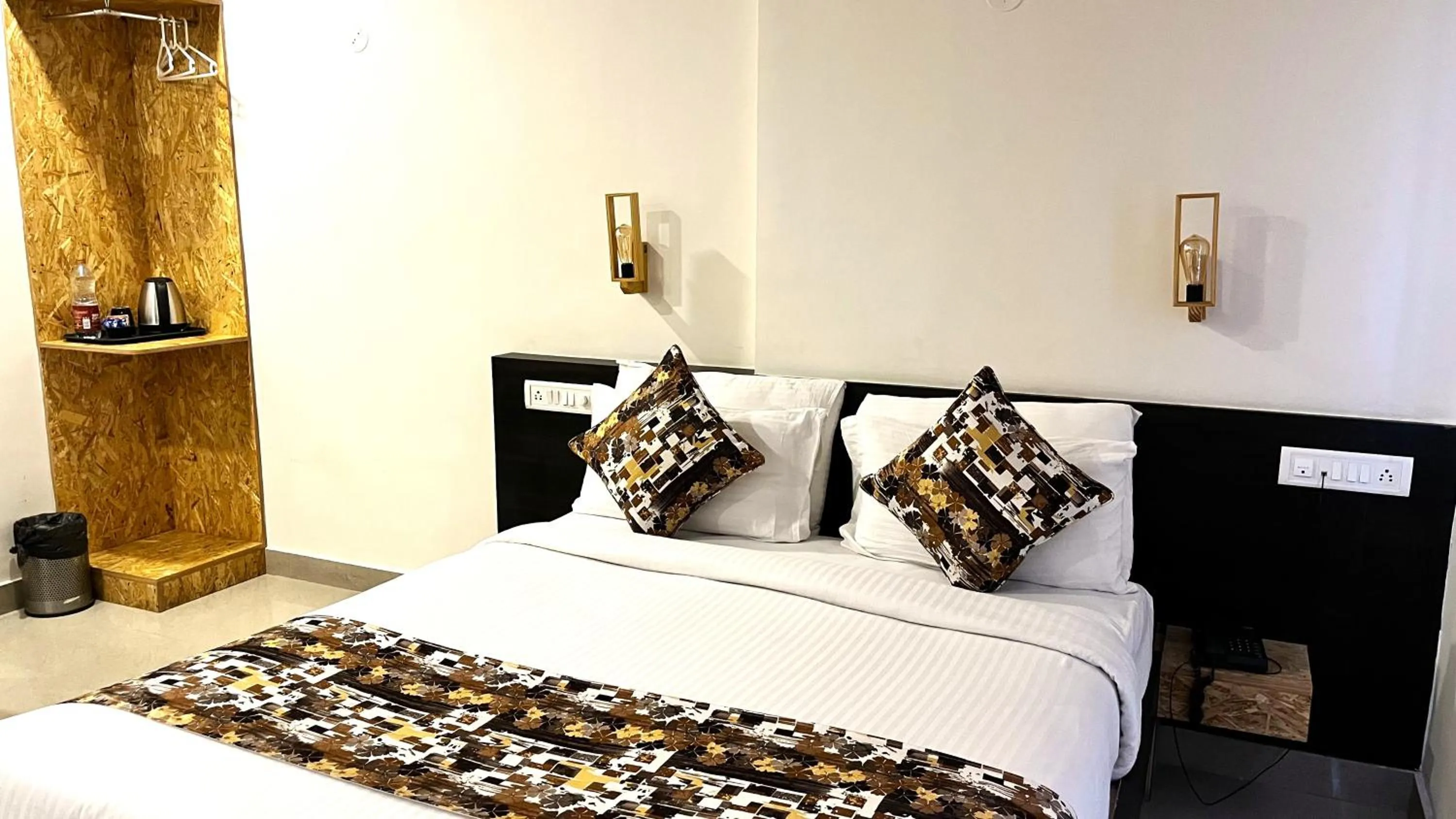 Athasri Hotel HSR Layout