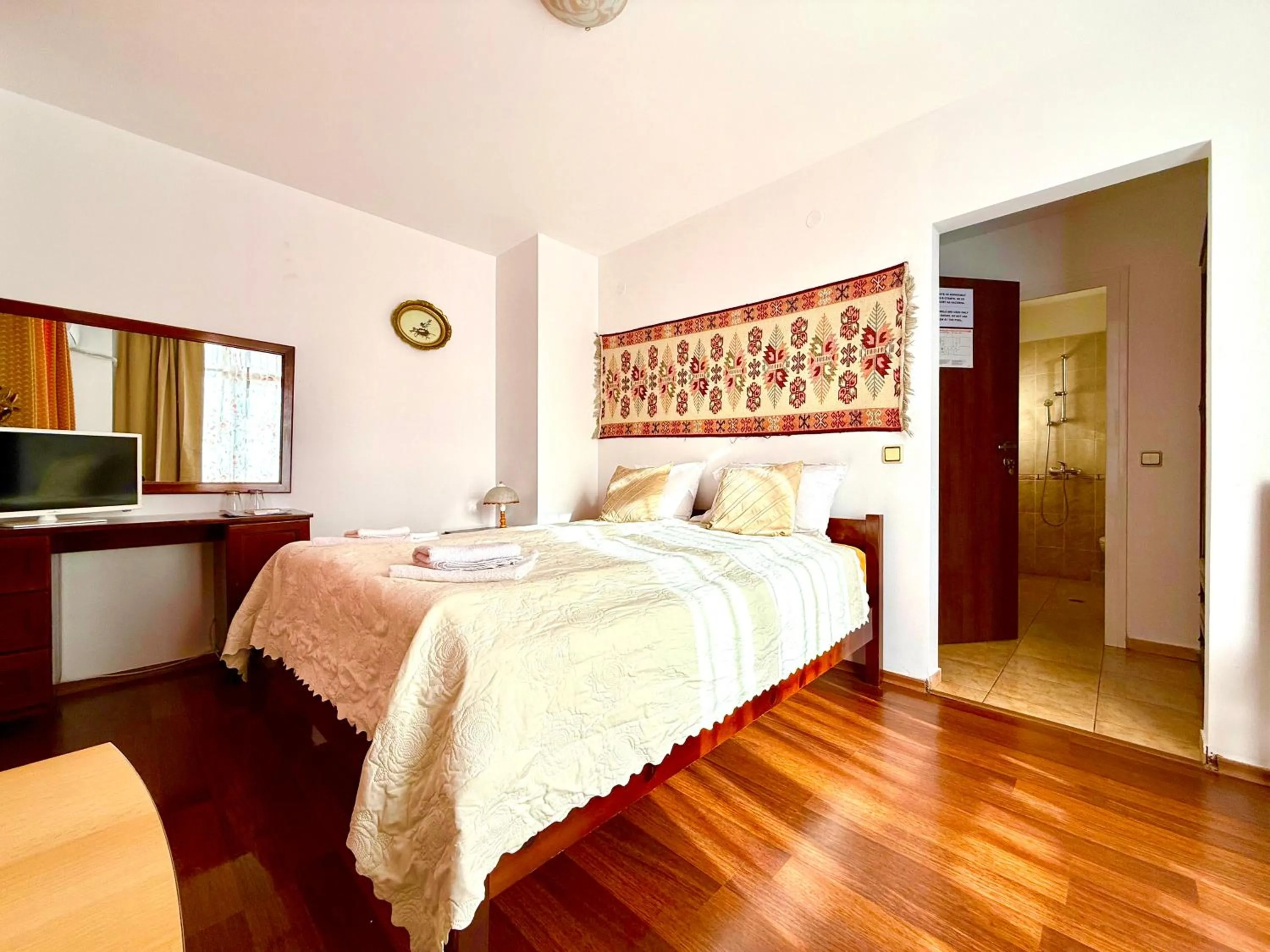 Photo of the whole room in Family Hotel Carpe Diem