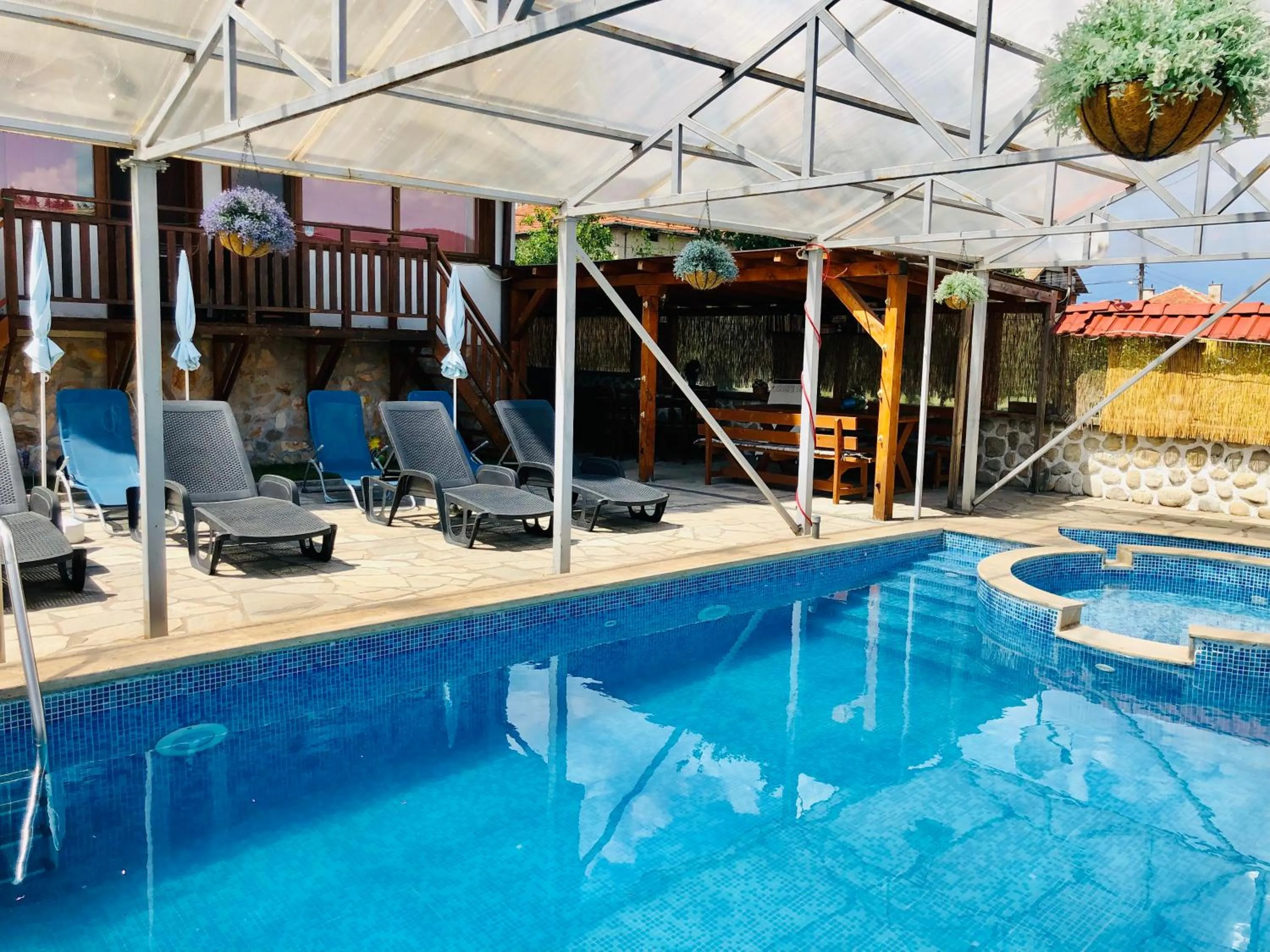 Swimming pool in Family Hotel Carpe Diem