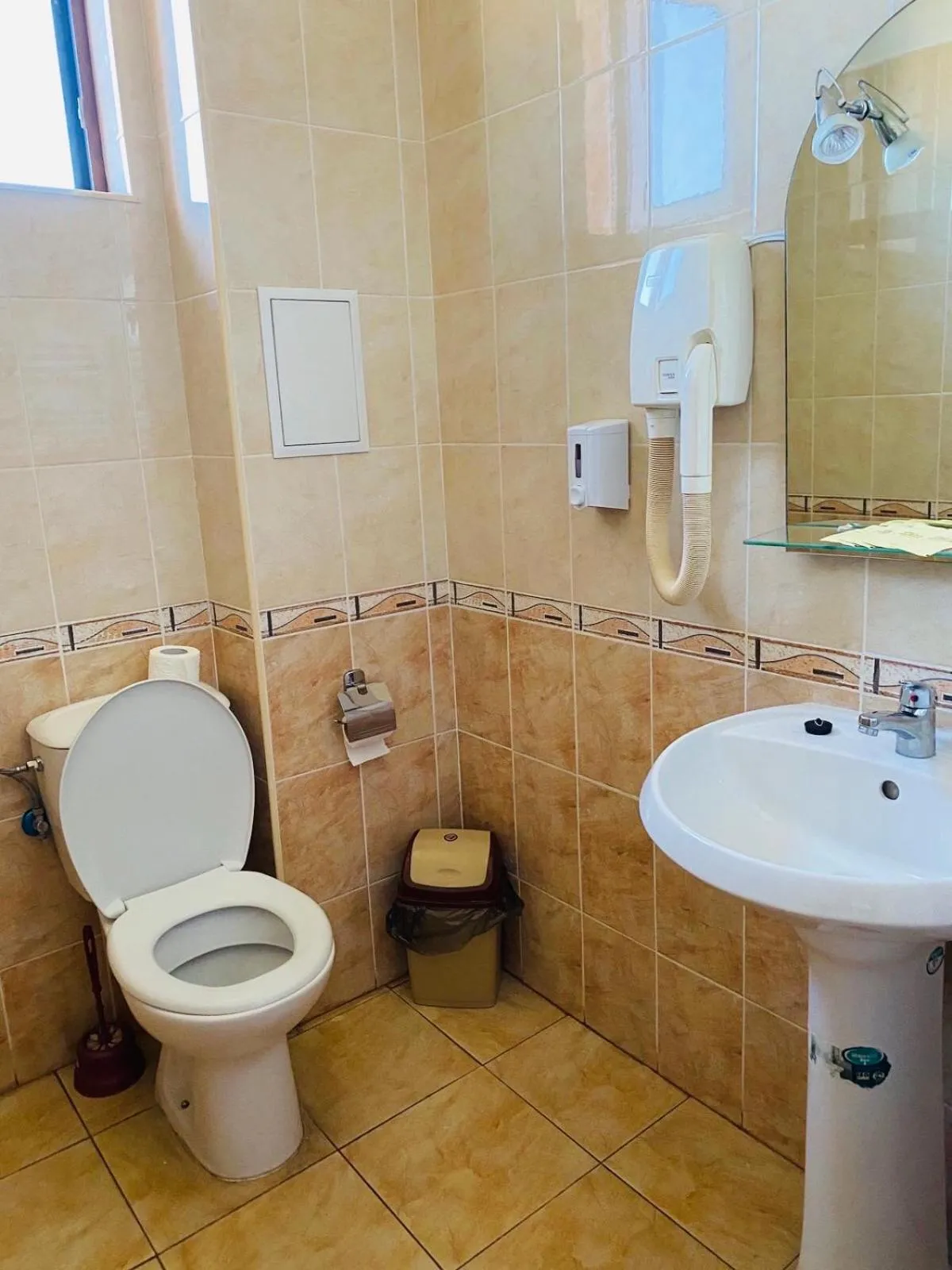 Bathroom in Family Hotel Carpe Diem