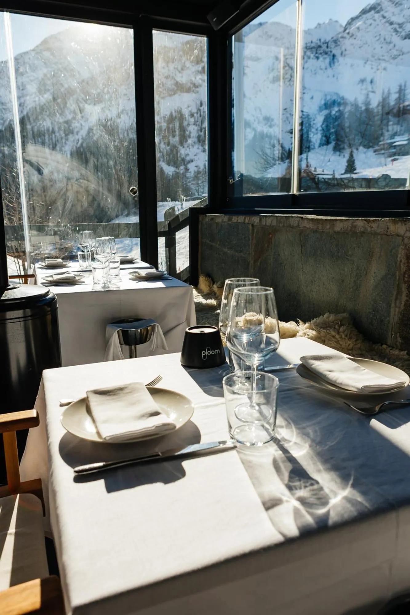 Restaurant/places to eat in Super G