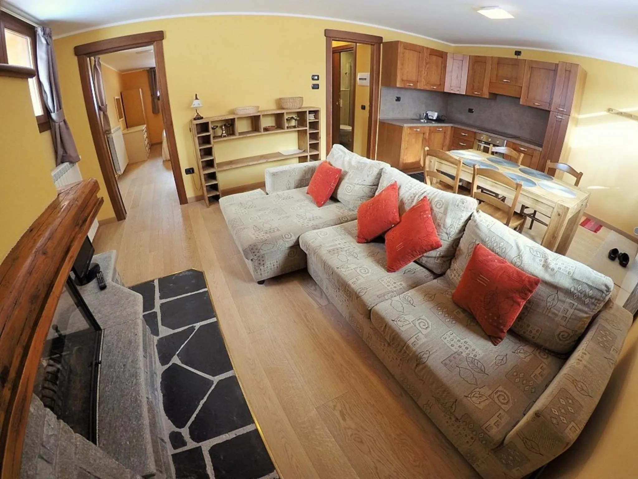 Living room in Chalet Alpina Hotel & Apartments