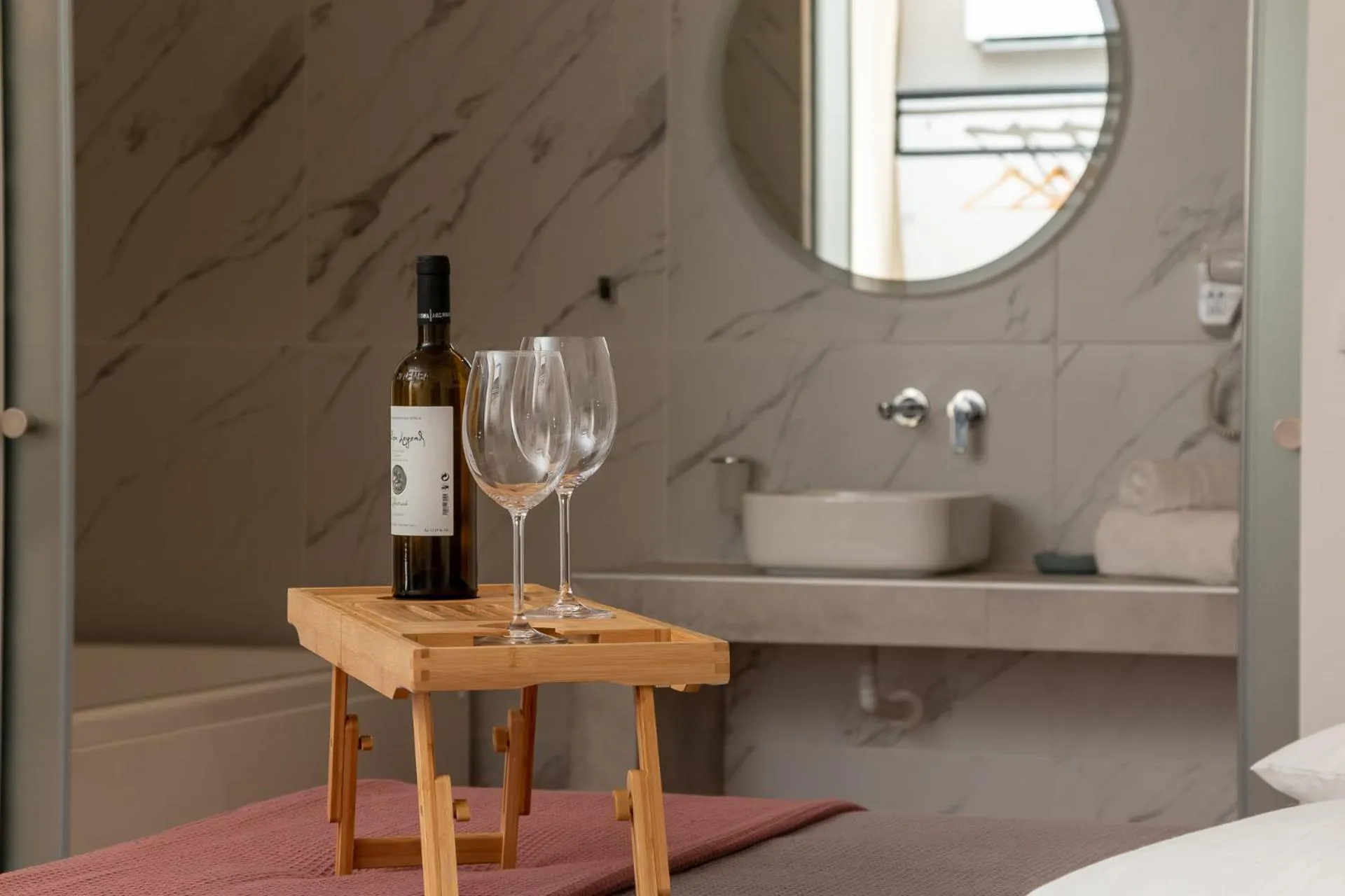 Decorative detail in Dunlin Hotel