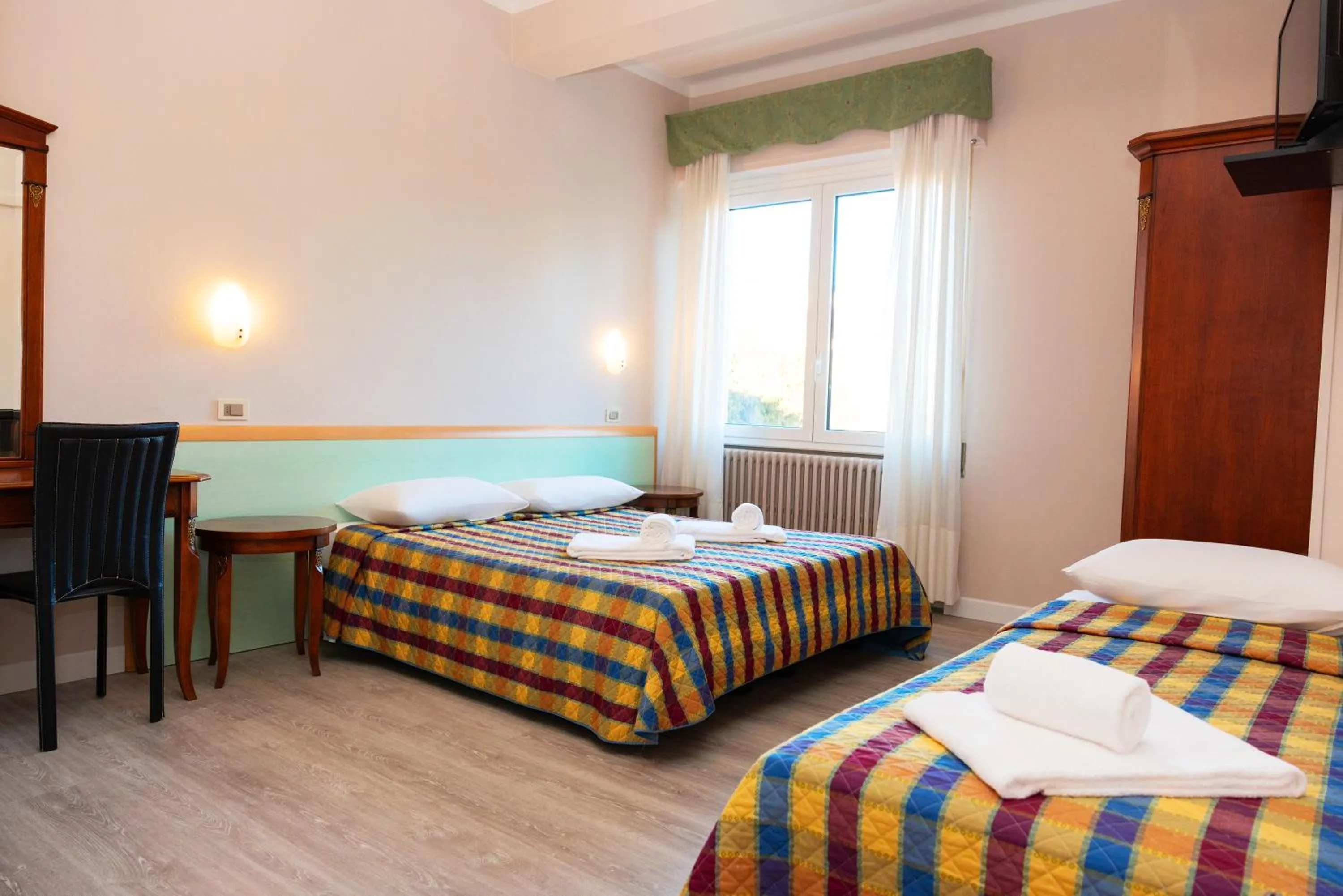 Bed in Hotel Astoria