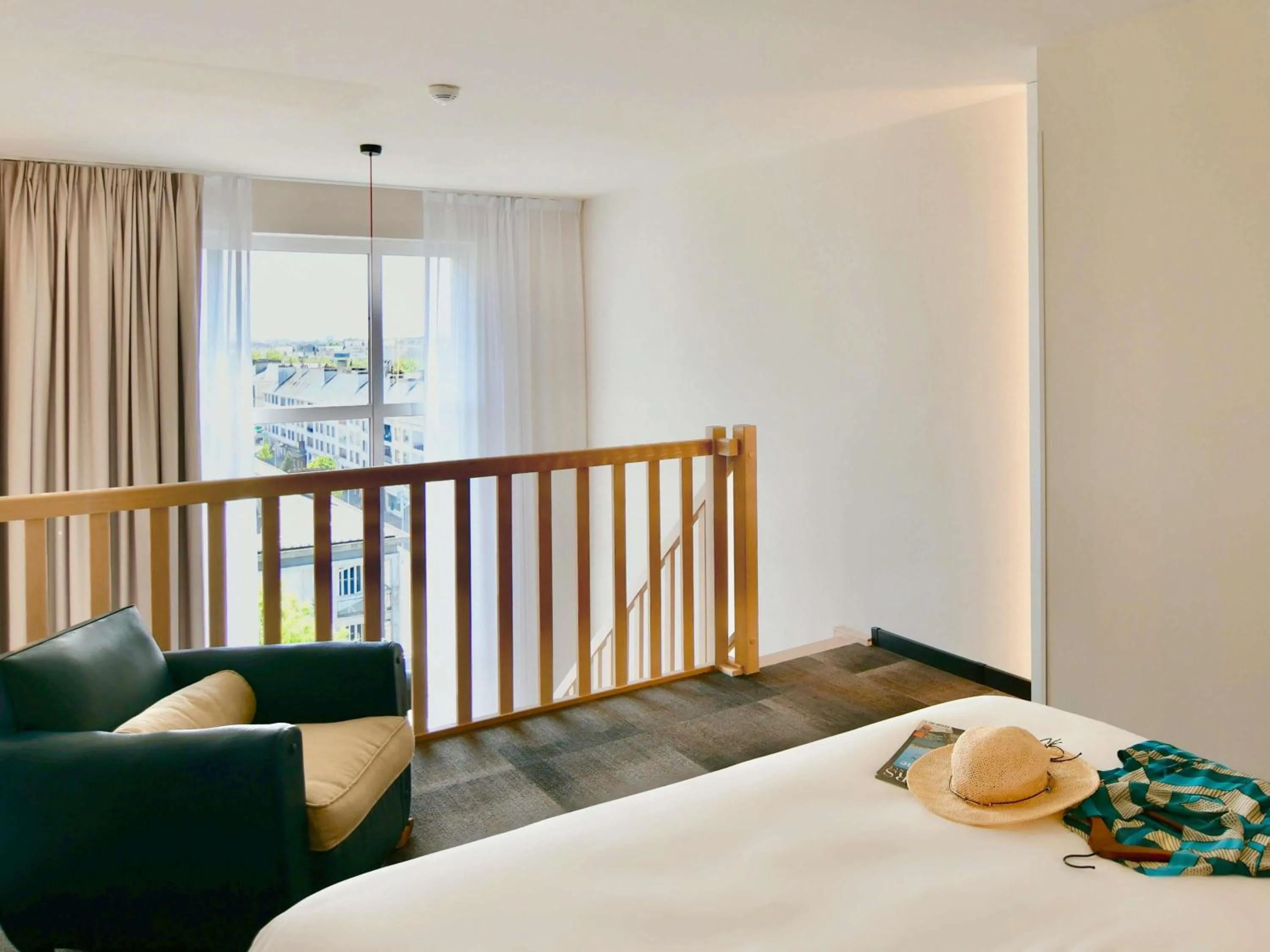 Bedroom, Bed in ibis Styles Saint Nazaire Centre Gare